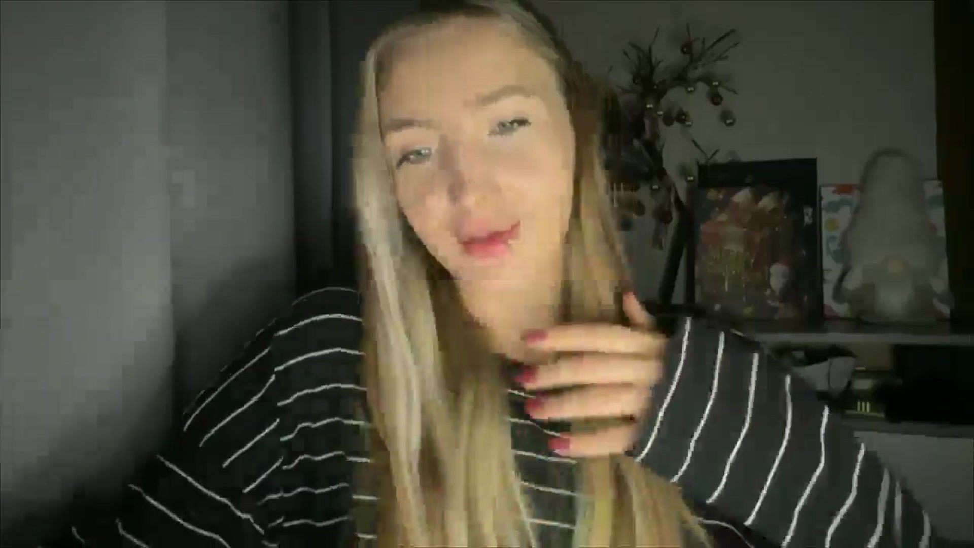 Gallery image thumbnail from My_Diana's myfreecams stream on, 12/19/2024, 14:34 image 16 of 20