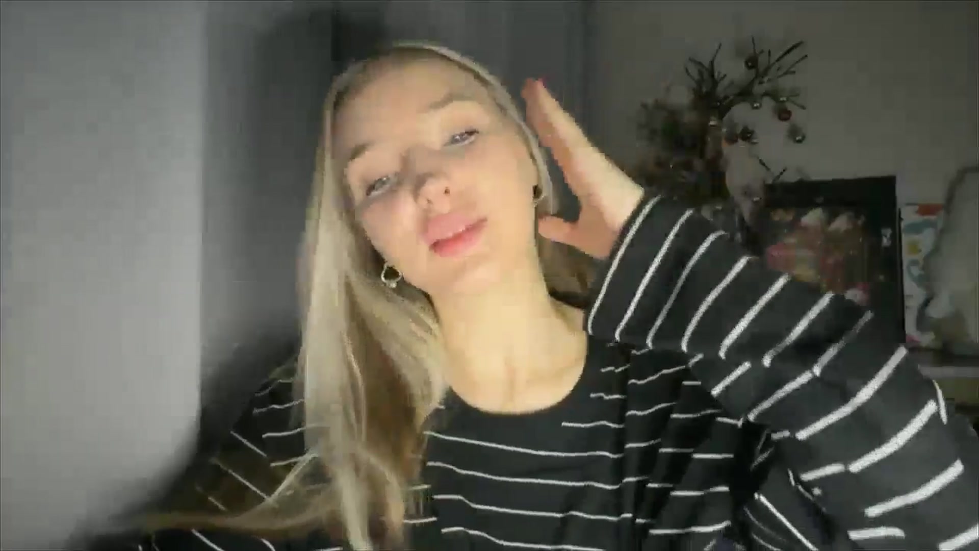 Gallery image thumbnail from My_Diana's myfreecams stream on, 12/19/2024, 15:25 image 20 of 20