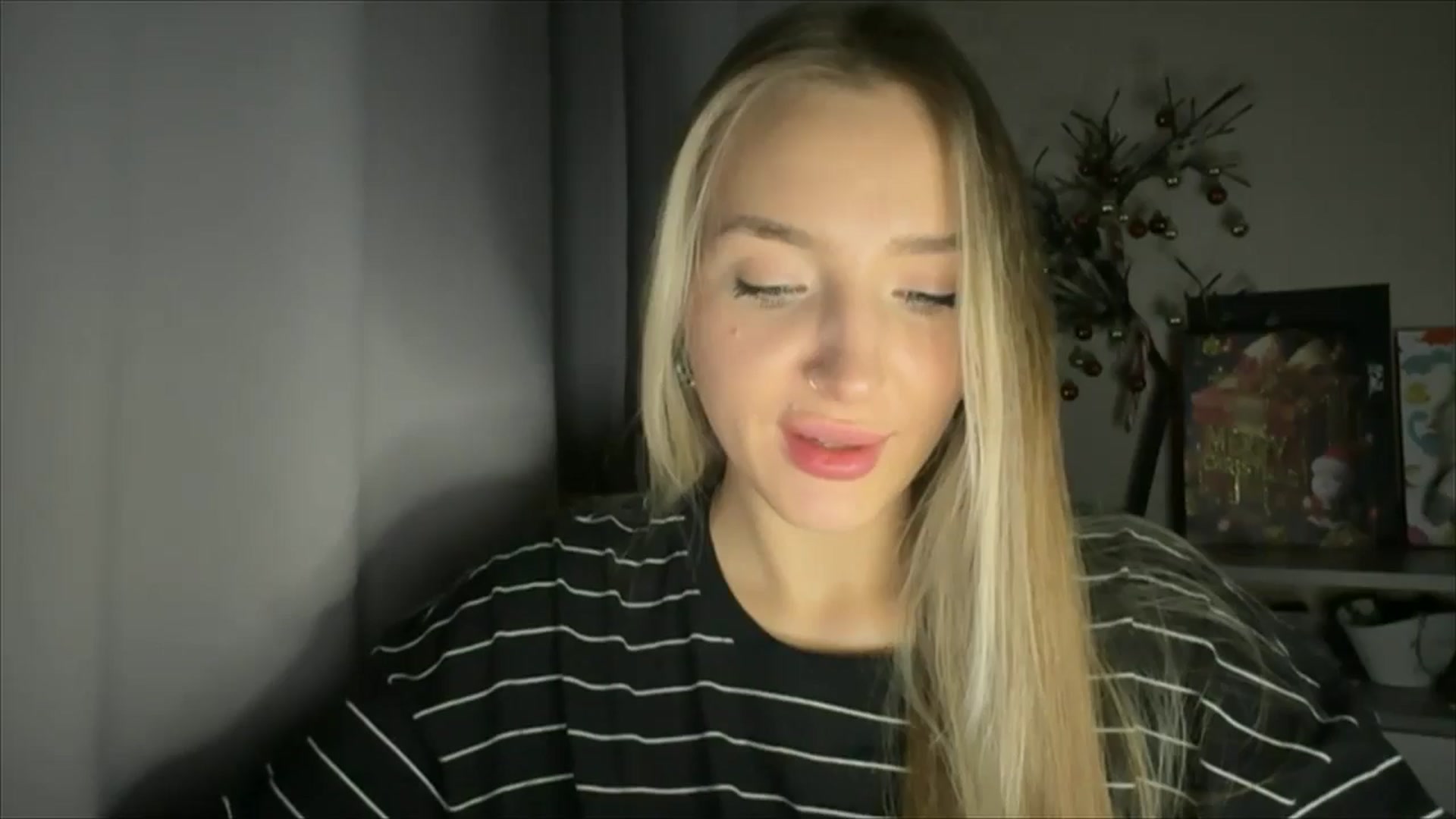 Gallery image thumbnail from My_Diana's myfreecams stream on, 12/19/2024, 15:25 image 1 of 20