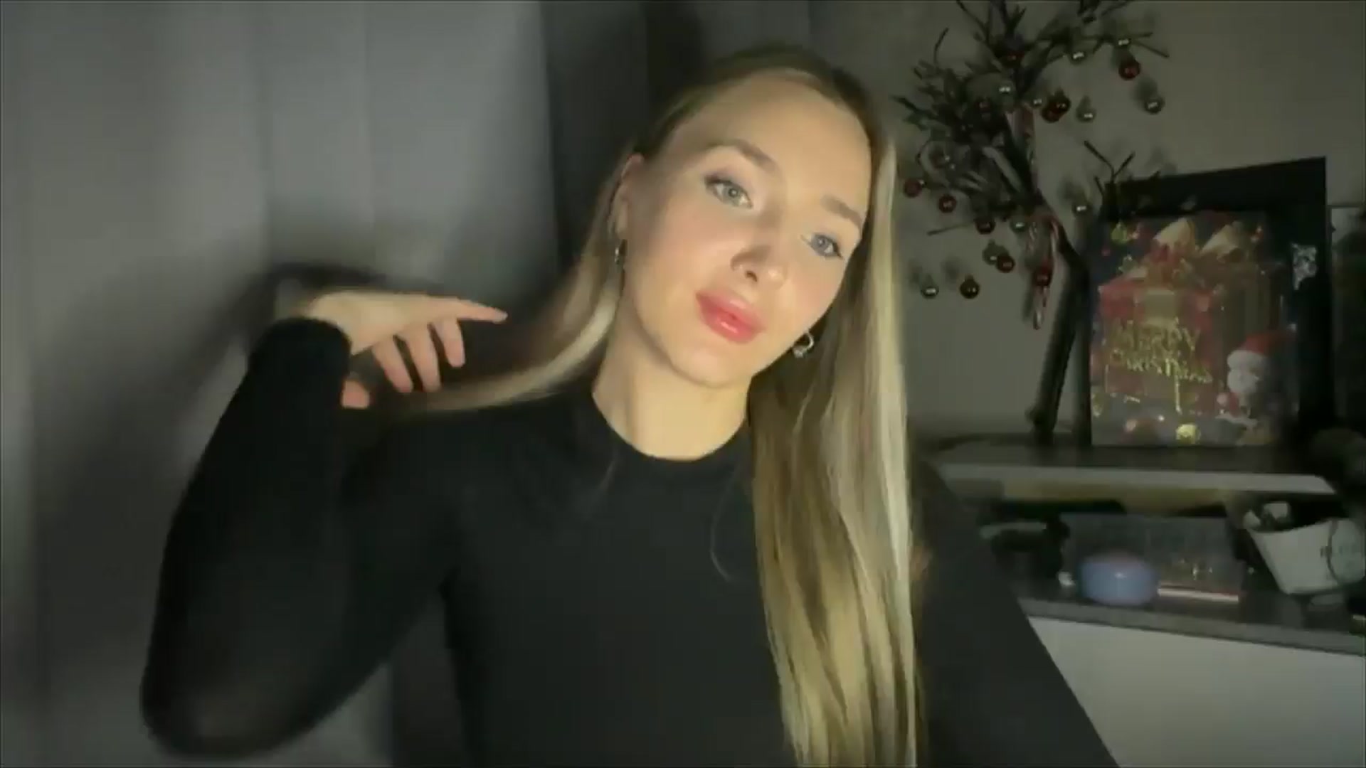 Gallery image thumbnail from My_Diana's myfreecams stream on, 12/19/2024, 22:45 image 16 of 20
