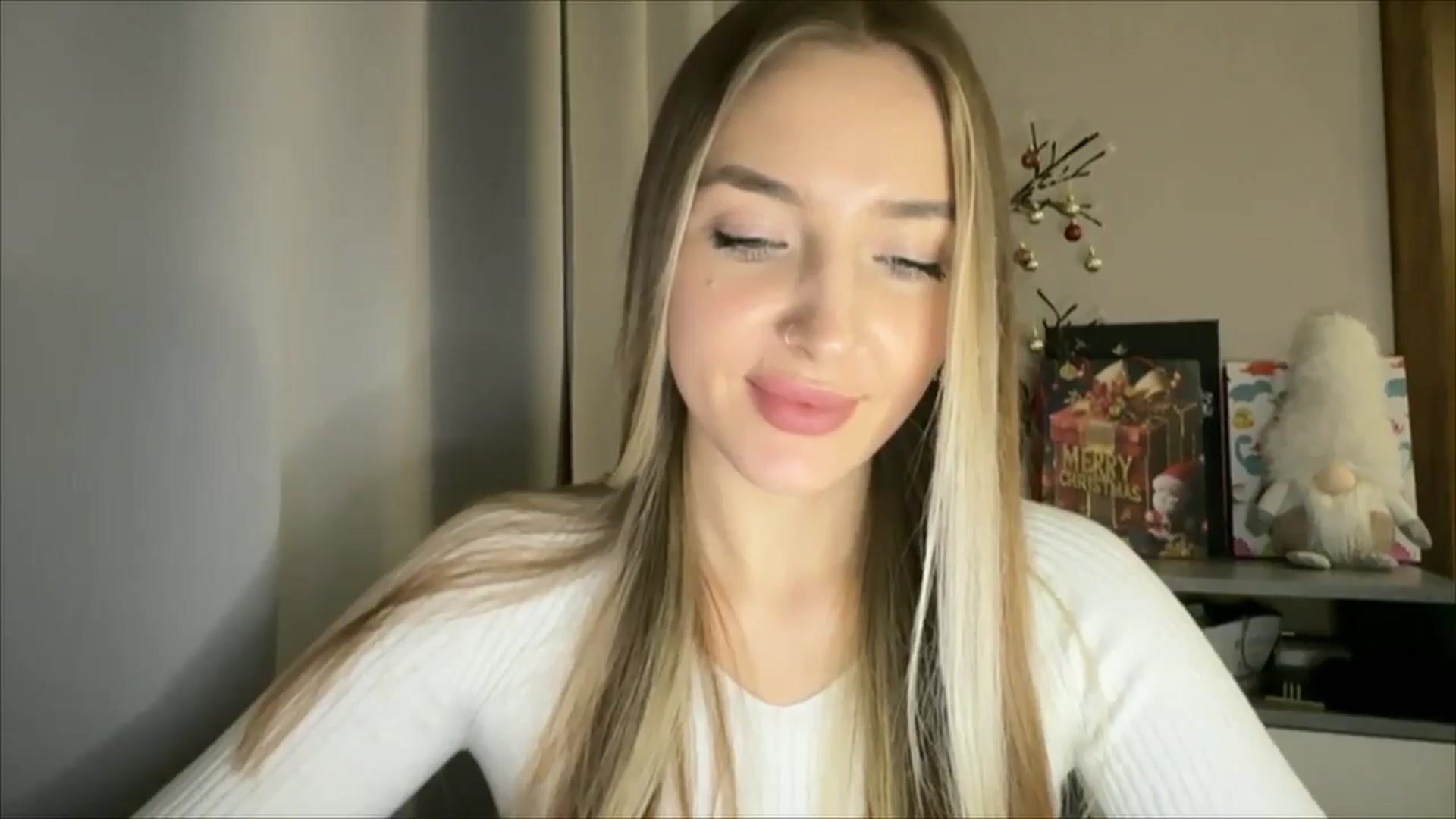 Gallery image thumbnail from My_Diana's myfreecams stream on, 12/20/2024, 16:04 image 3 of 20