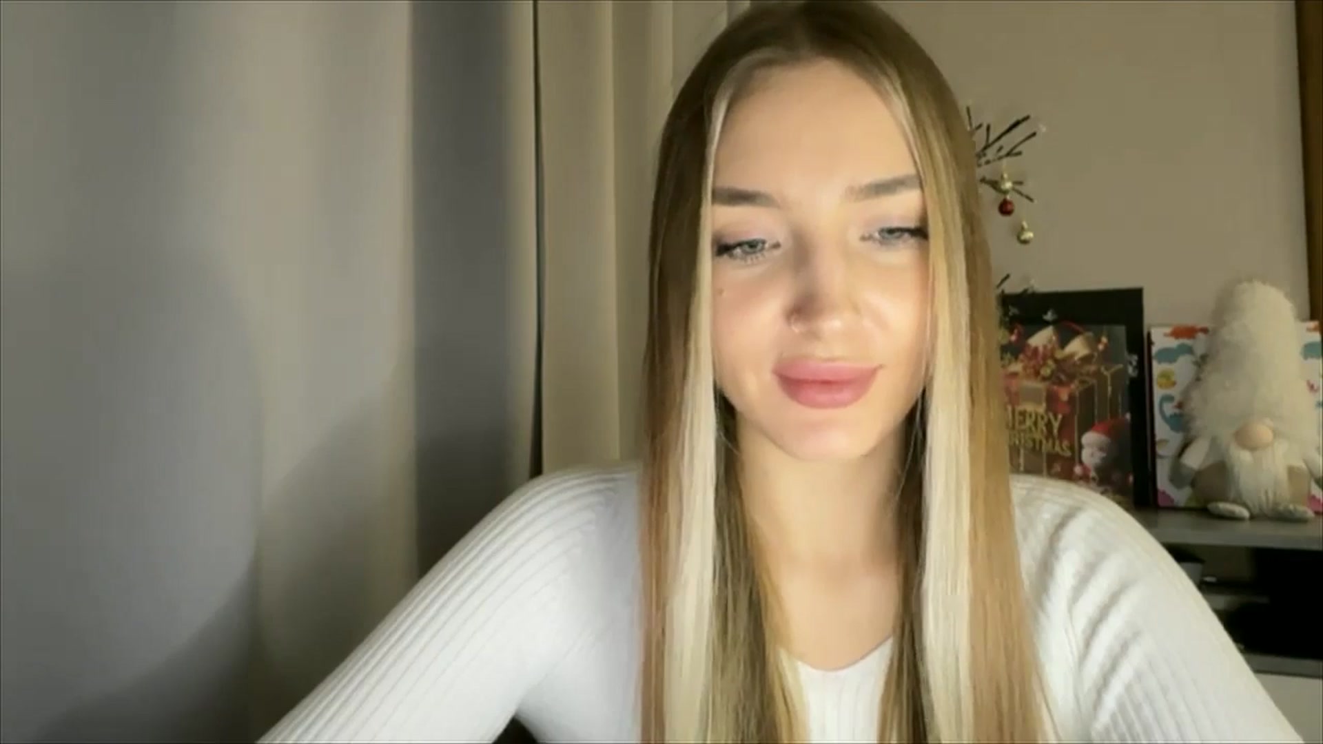 Gallery image thumbnail from My_Diana's myfreecams stream on, 12/20/2024, 16:04 image 7 of 20
