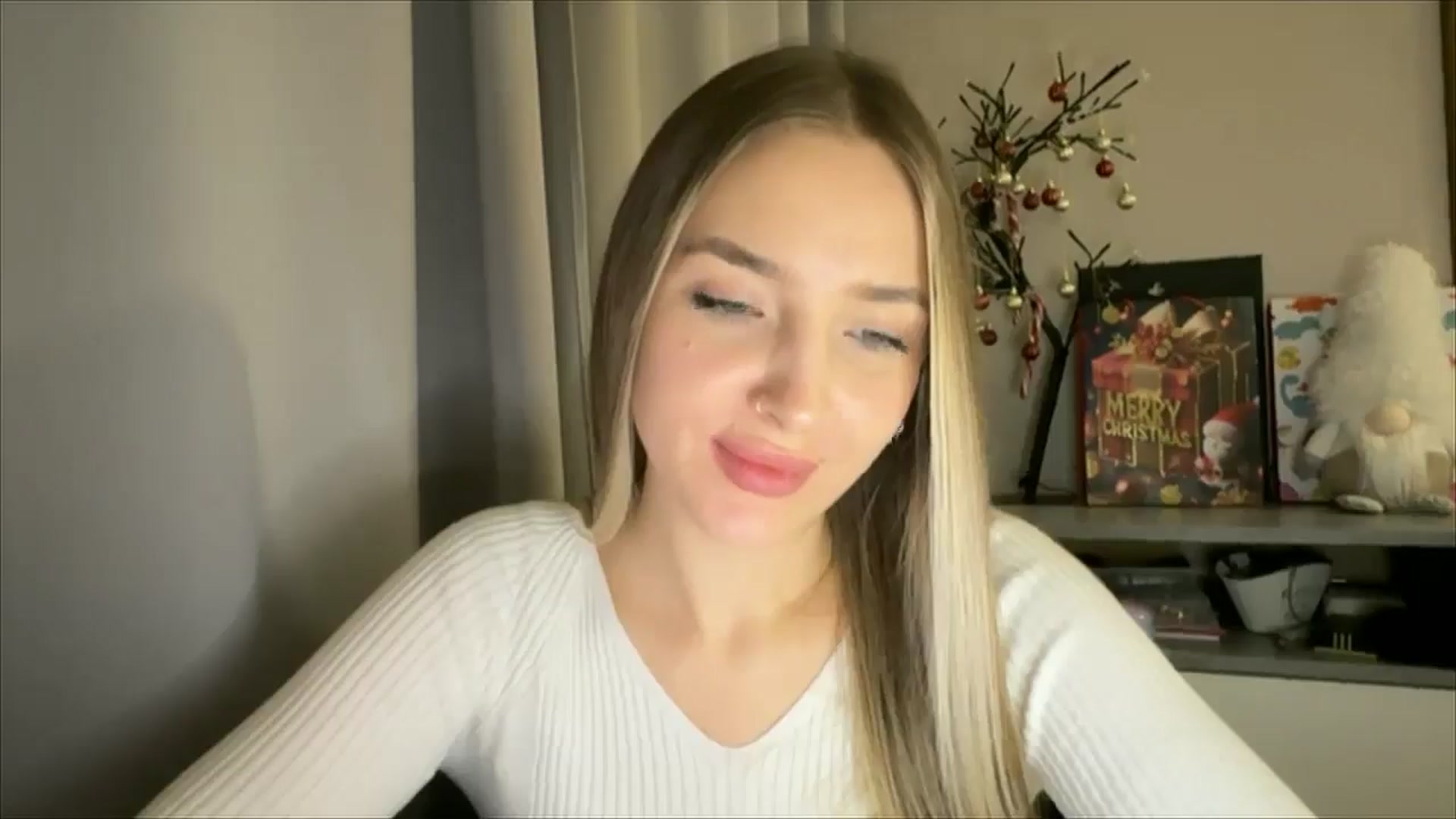 Gallery image thumbnail from My_Diana's myfreecams stream on, 12/20/2024, 23:41 image 7 of 20