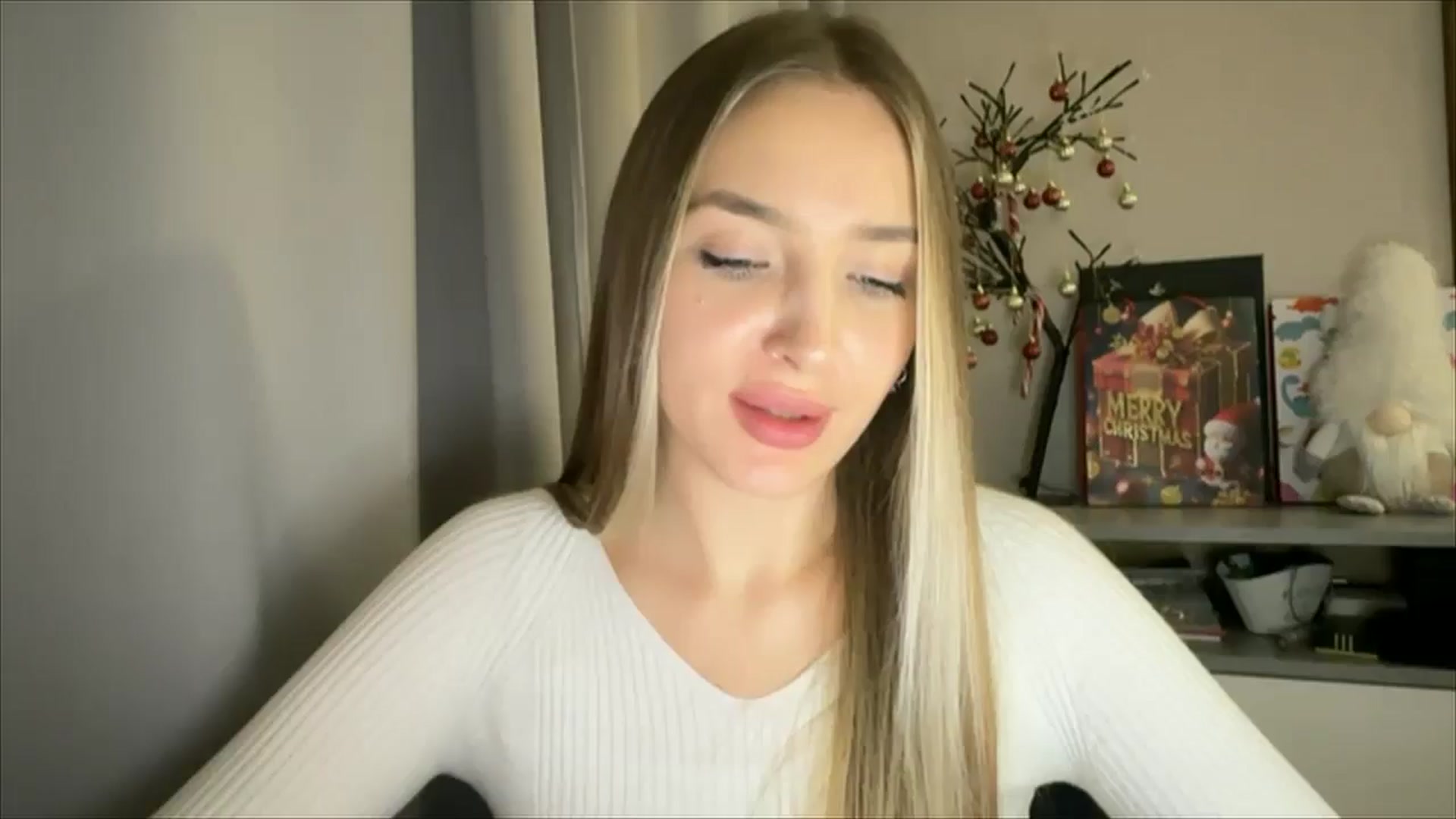 Gallery image thumbnail from My_Diana's myfreecams stream on, 12/20/2024, 23:41 image 1 of 20