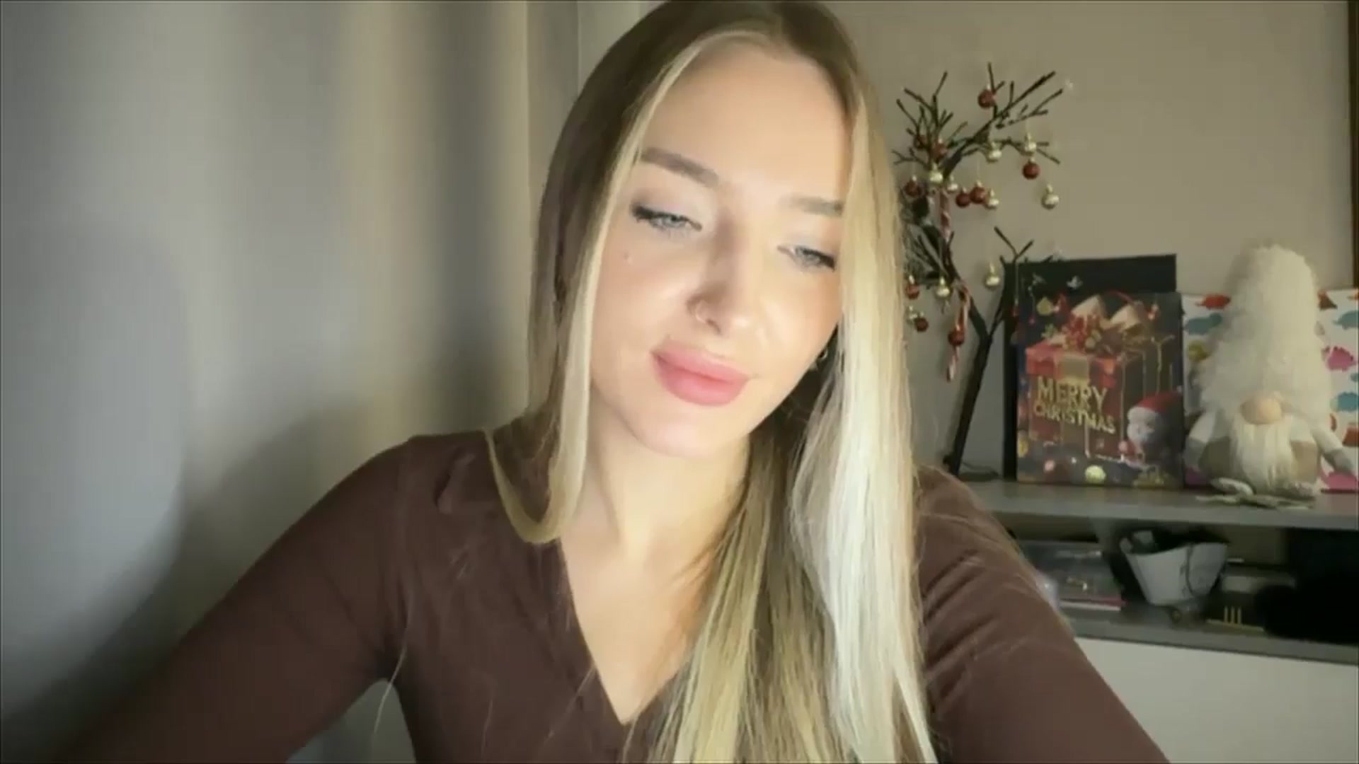 Gallery image thumbnail from My_Diana's myfreecams stream on, 12/21/2024, 16:22 image 20 of 20