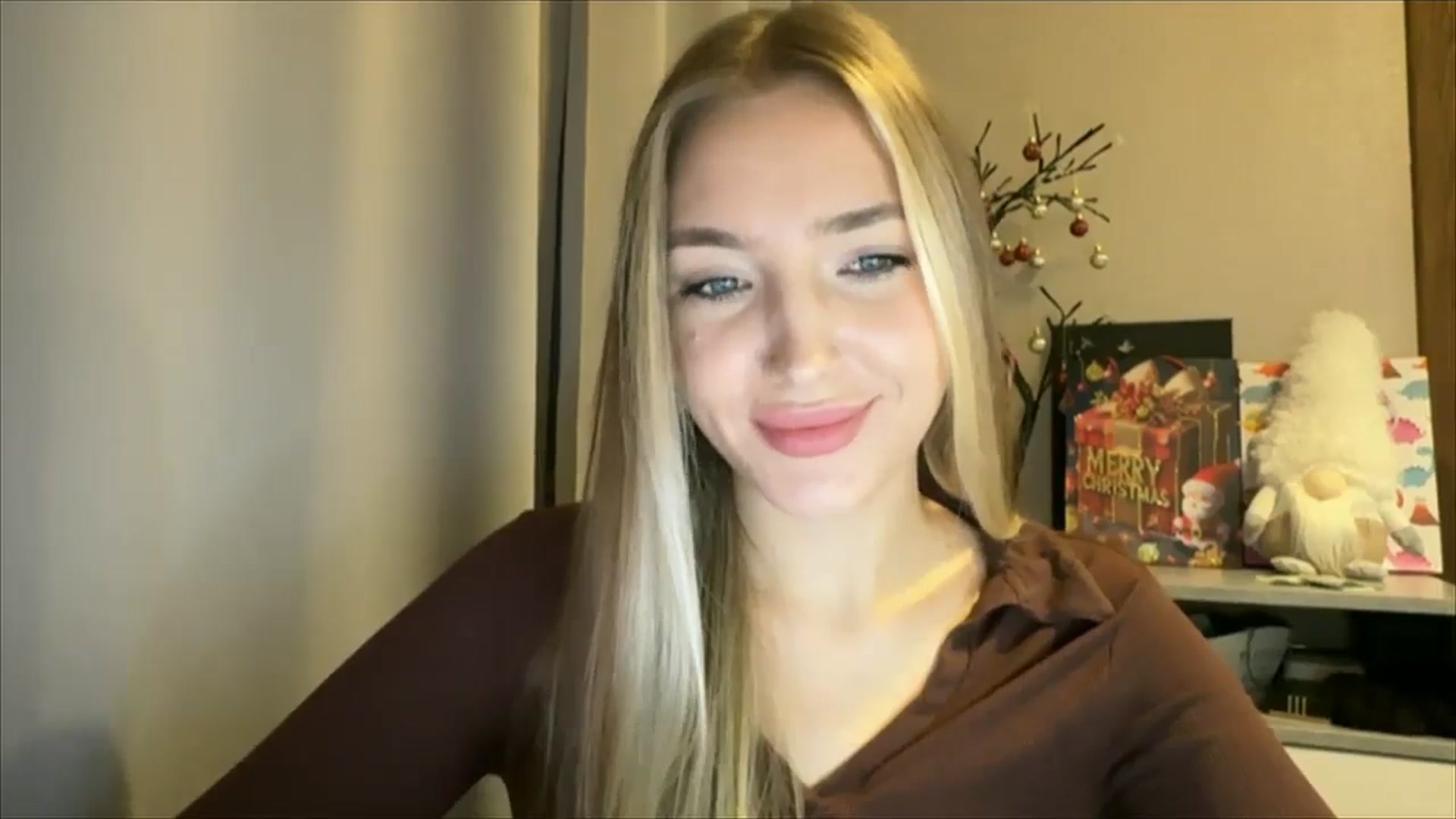 Gallery image thumbnail from My_Diana's myfreecams stream on, 12/21/2024, 16:22 image 11 of 20