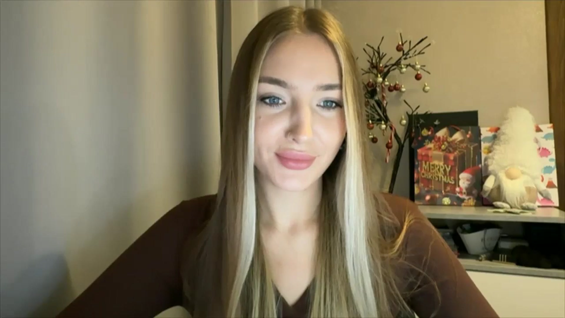 Gallery image thumbnail from My_Diana's myfreecams stream on, 12/21/2024, 16:22 image 4 of 20