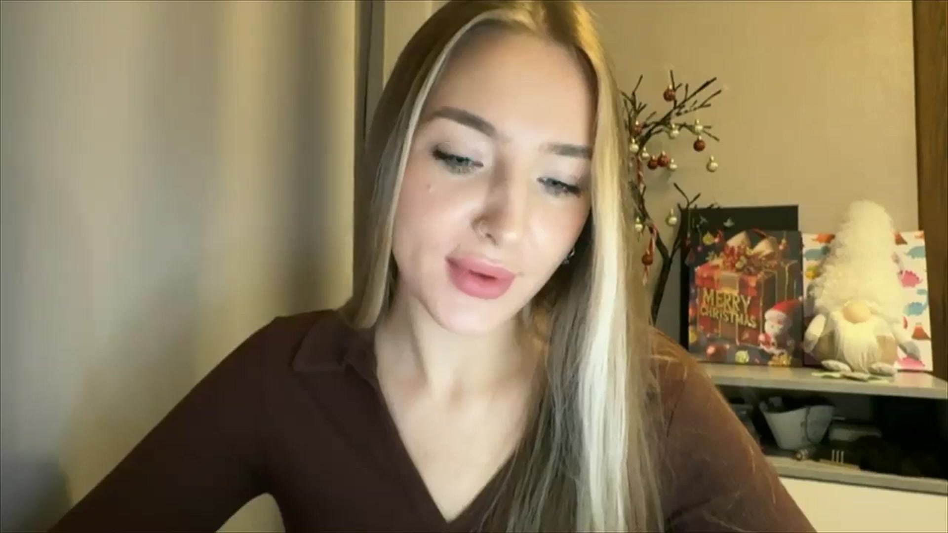 Gallery image thumbnail from My_Diana's myfreecams stream on, 12/21/2024, 16:22 image 9 of 20
