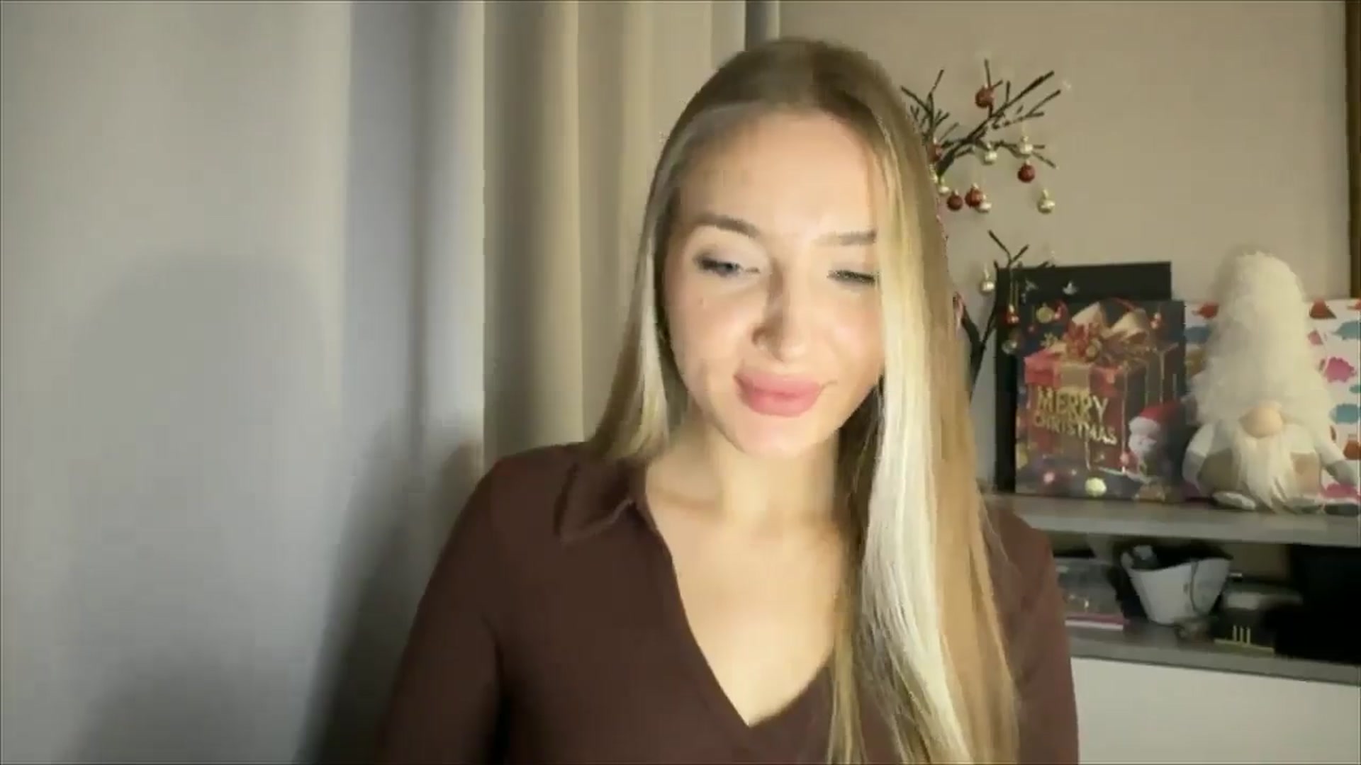 Gallery image thumbnail from My_Diana's myfreecams stream on, 12/21/2024, 22:26 image 10 of 20