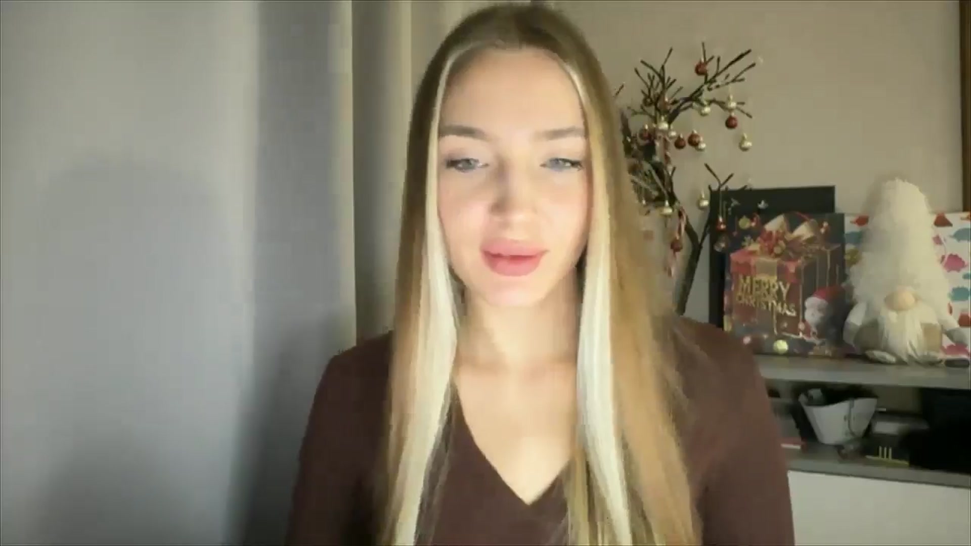 Gallery image thumbnail from My_Diana's myfreecams stream on, 12/21/2024, 22:26 image 12 of 20
