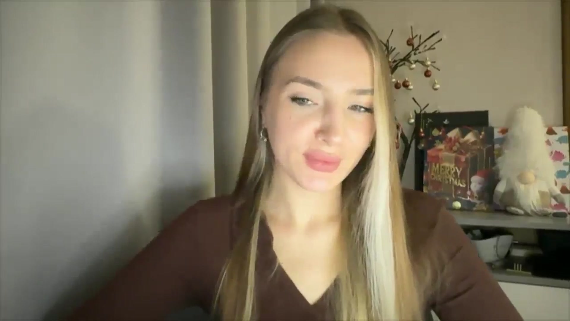 Gallery image thumbnail from My_Diana's myfreecams stream on, 12/21/2024, 22:26 image 3 of 20