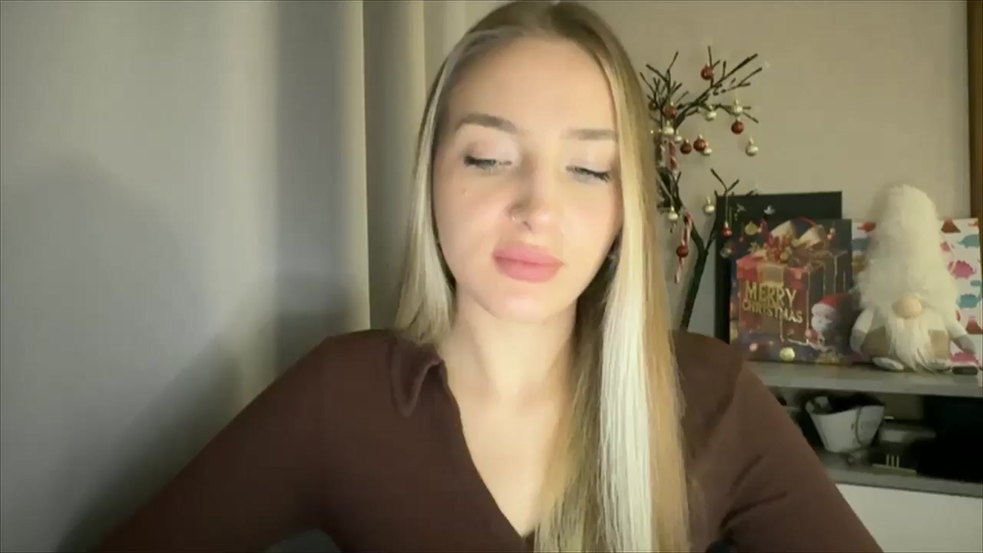 Gallery image thumbnail from My_Diana's myfreecams stream on, 12/21/2024, 22:26 image 1 of 20
