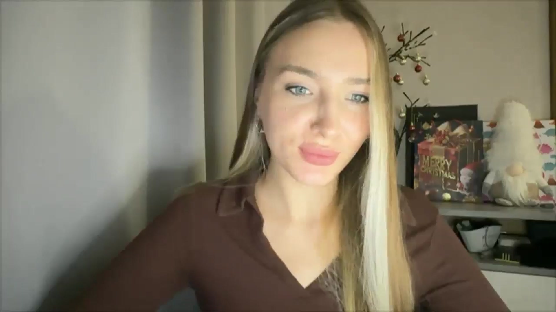 Gallery image thumbnail from My_Diana's myfreecams stream on, 12/21/2024, 22:26 image 19 of 20