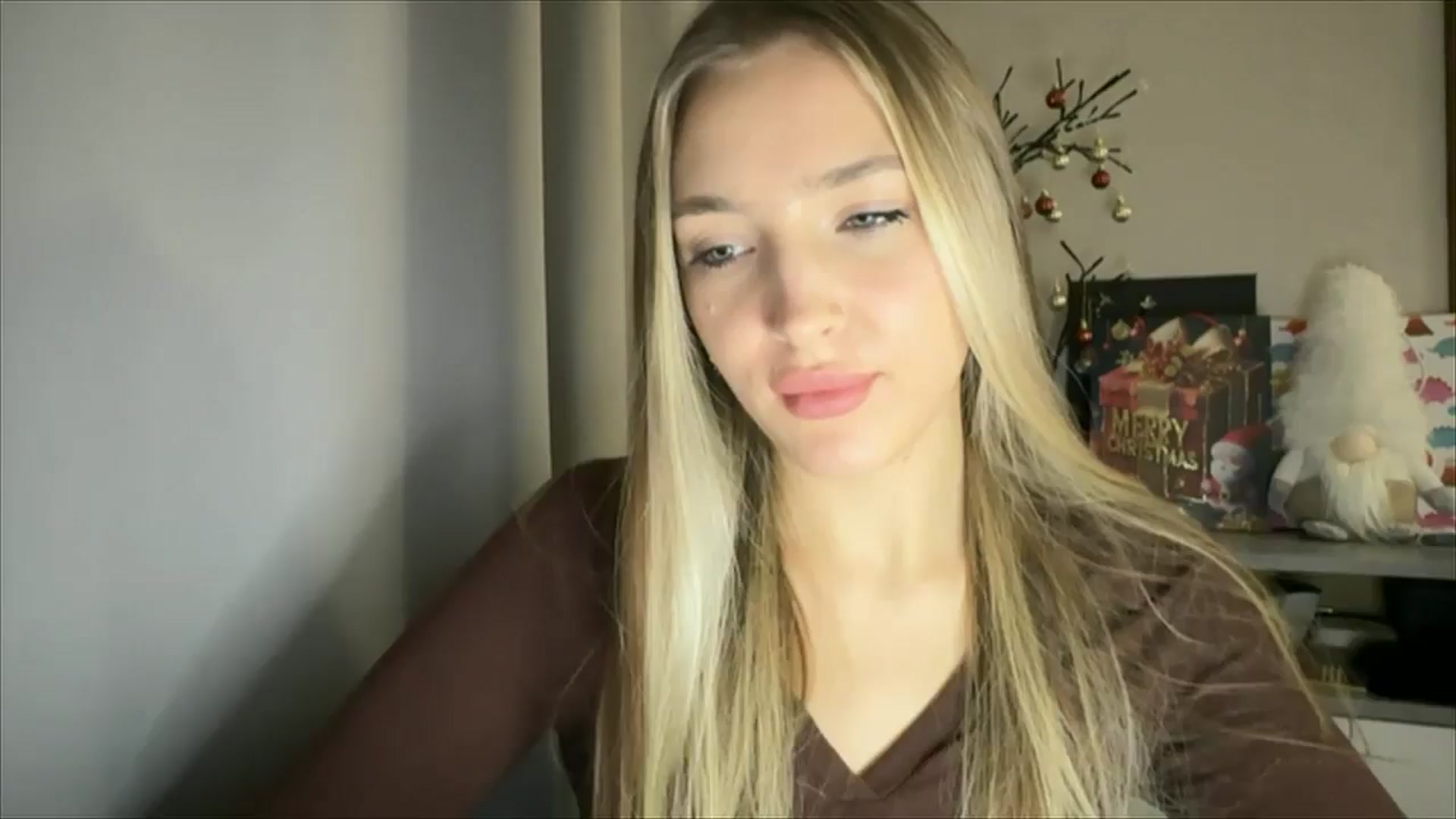 Gallery image thumbnail from My_Diana's myfreecams stream on, 12/21/2024, 23:28 image 4 of 20