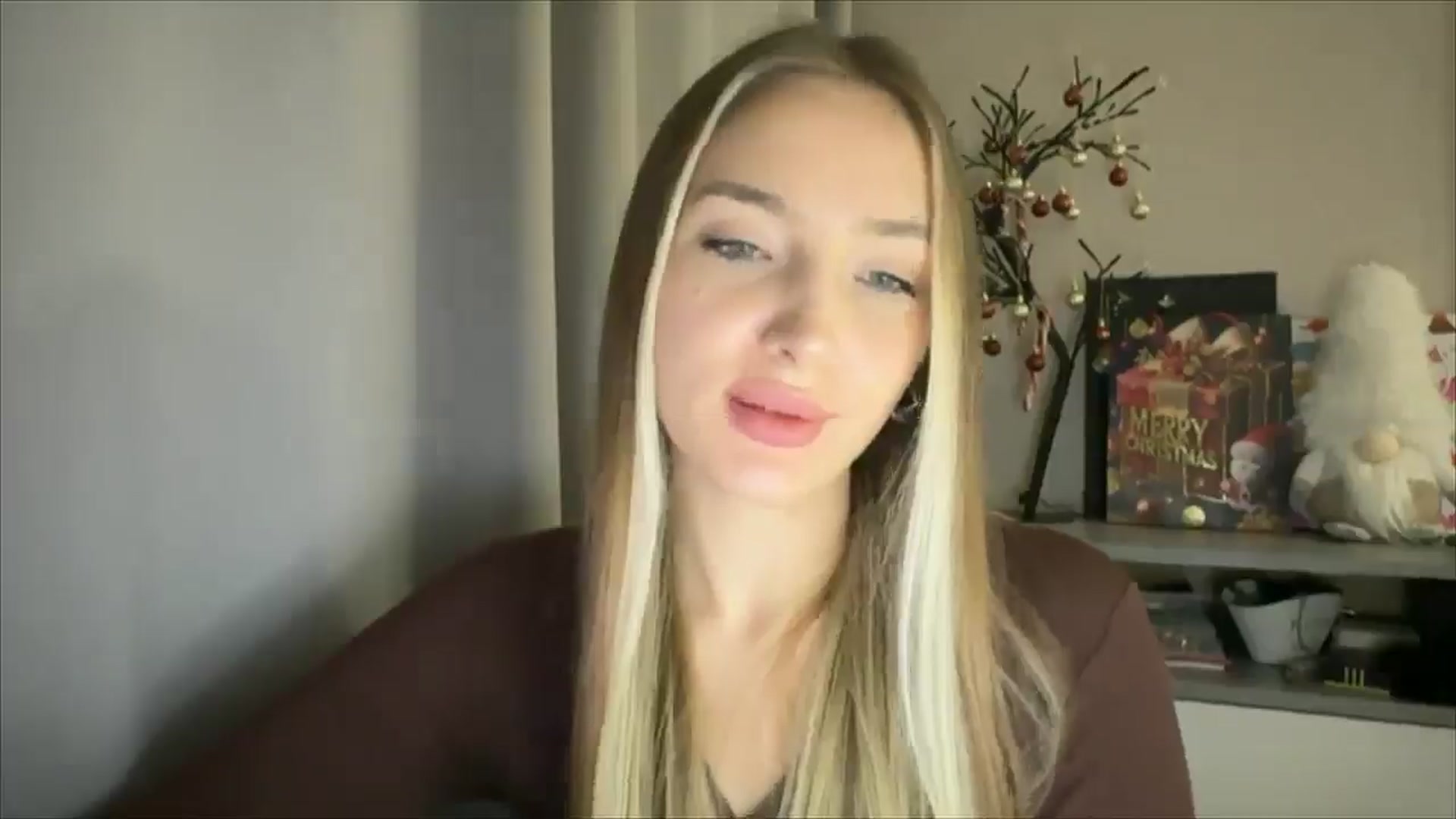 Gallery image thumbnail from My_Diana's myfreecams stream on, 12/21/2024, 23:28 image 17 of 20