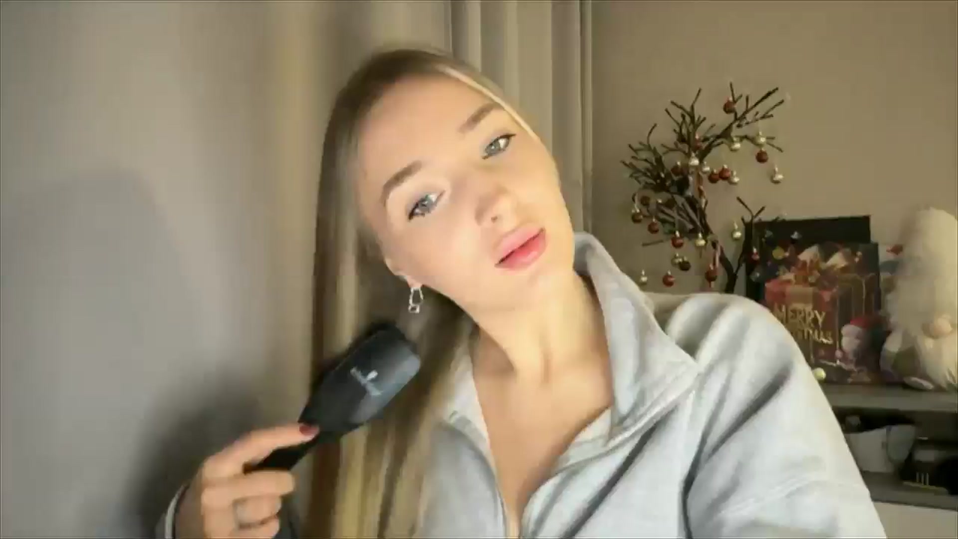Gallery image thumbnail from My_Diana's myfreecams stream on, 12/22/2024, 15:27 image 16 of 20