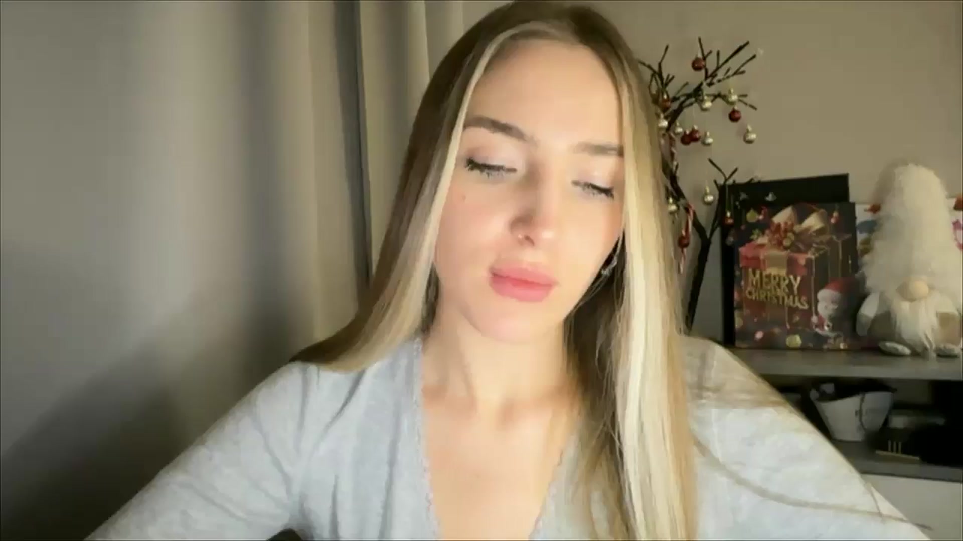 Gallery image thumbnail from My_Diana's myfreecams stream on, 12/22/2024, 22:07 image 7 of 20