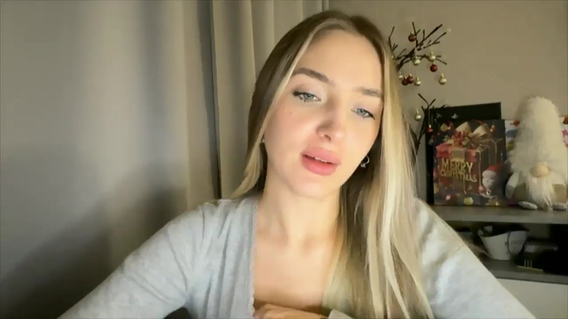 Gallery image thumbnail from My_Diana's myfreecams stream on, 12/22/2024, 22:07 image 8 of 20
