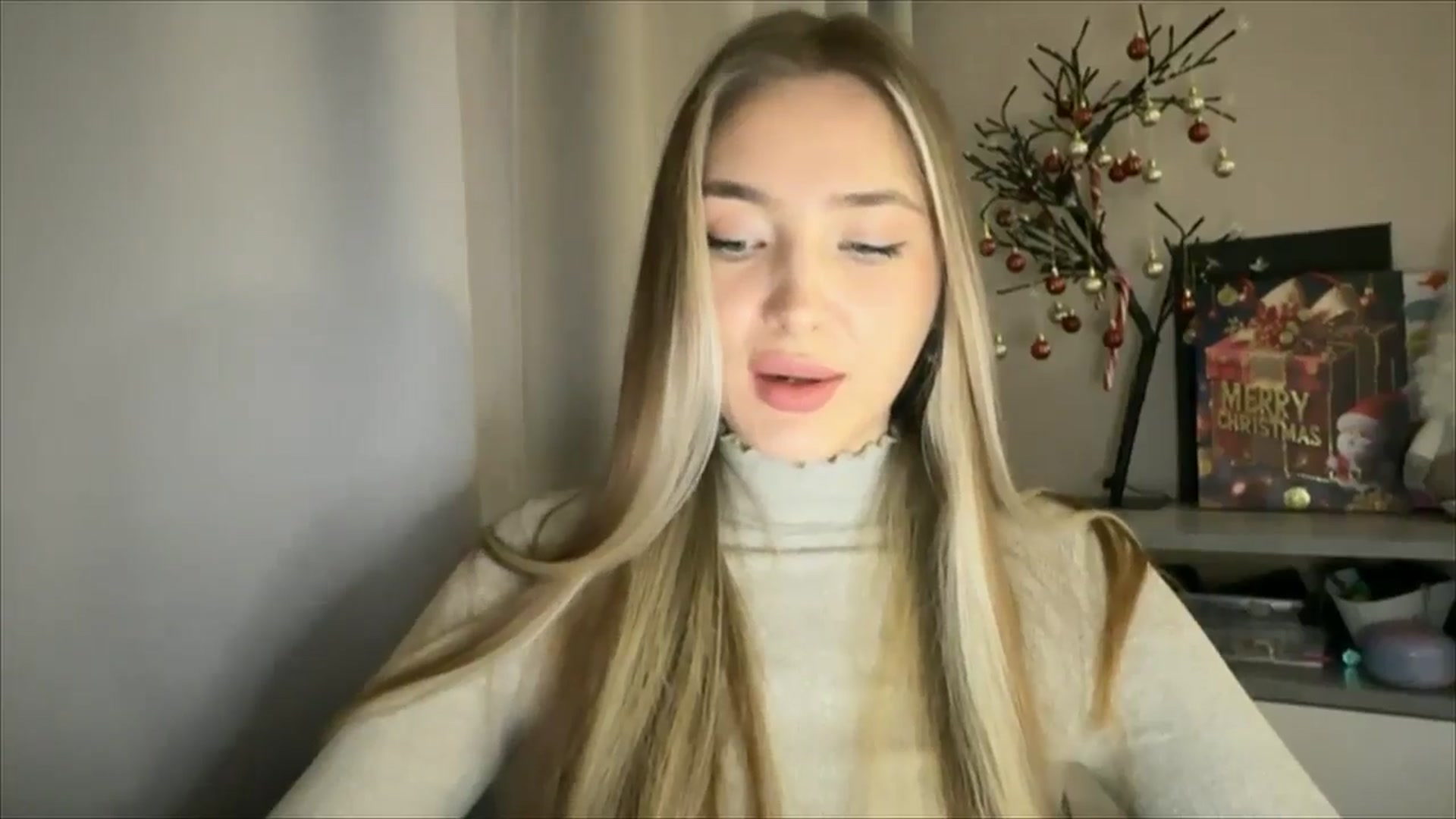 Gallery image thumbnail from My_Diana's myfreecams stream on, 12/25/2024, 15:47 image 16 of 20