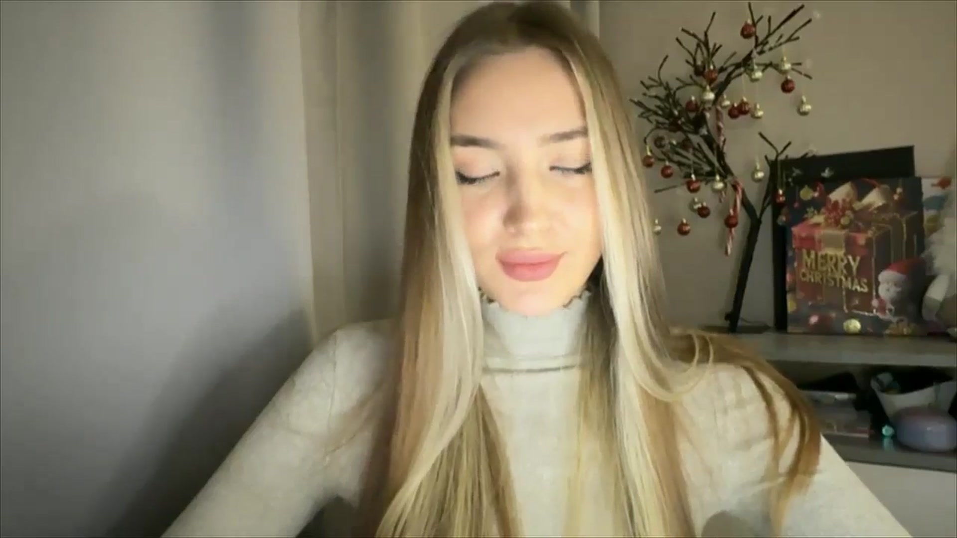 Gallery image thumbnail from My_Diana's myfreecams stream on, 12/25/2024, 15:47 image 17 of 20