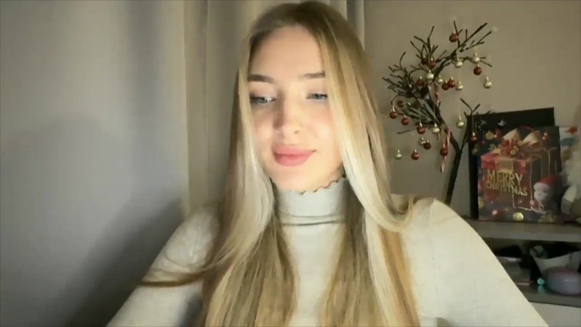 Gallery image thumbnail from My_Diana's myfreecams stream on, 12/25/2024, 15:47 image 12 of 20