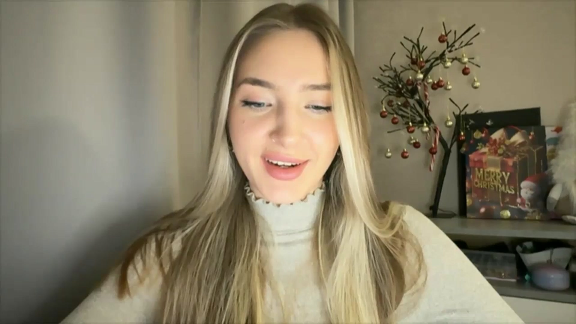 Gallery image thumbnail from My_Diana's myfreecams stream on, 12/25/2024, 15:47 image 6 of 20