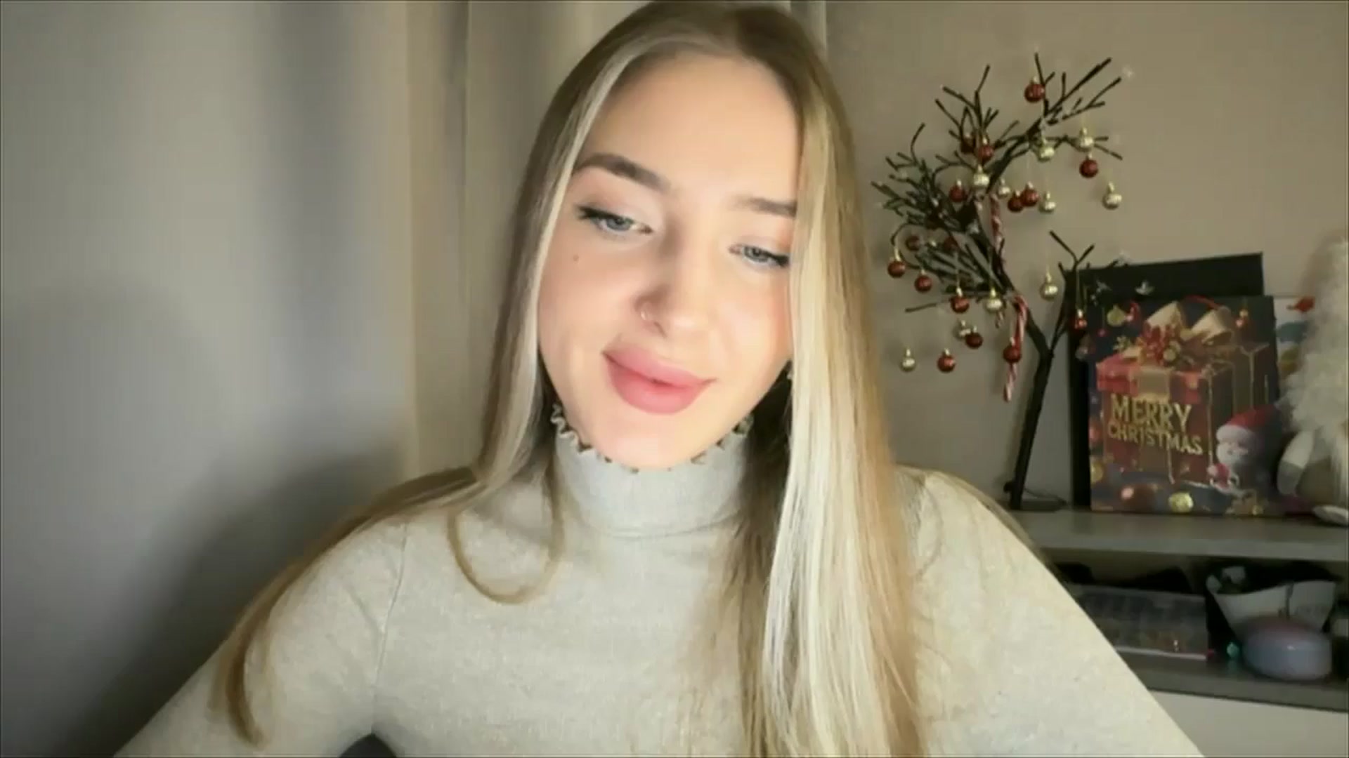 Gallery image thumbnail from My_Diana's myfreecams stream on, 12/25/2024, 15:47 image 1 of 20