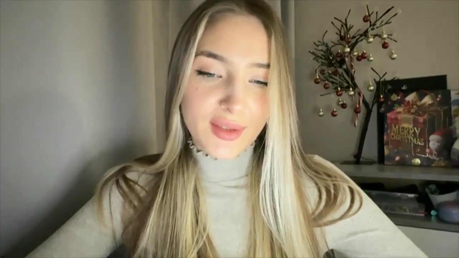 Gallery image thumbnail from My_Diana's myfreecams stream on, 12/25/2024, 15:47 image 20 of 20