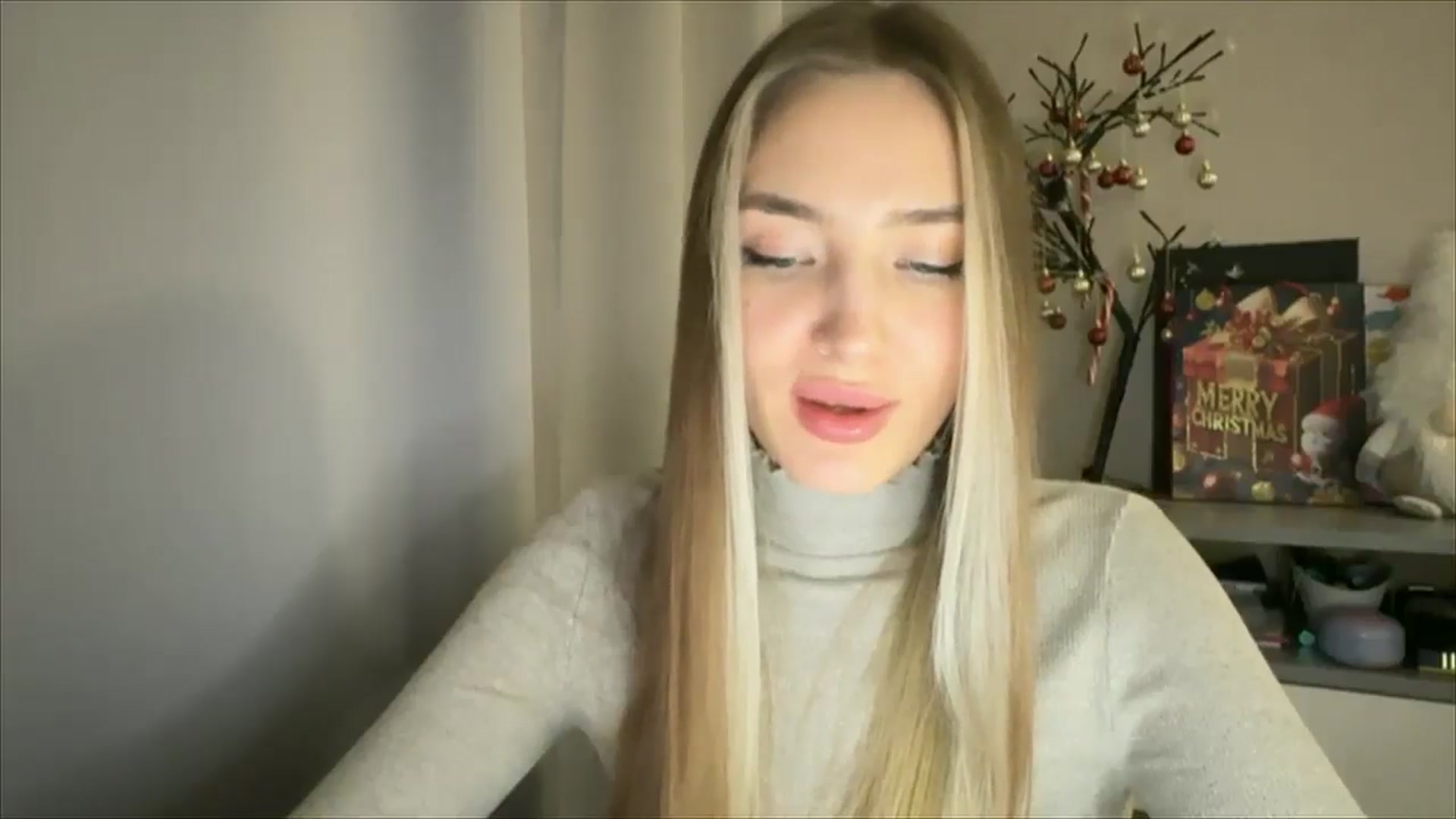 Gallery image thumbnail from My_Diana's myfreecams stream on, 12/25/2024, 23:03 image 14 of 20