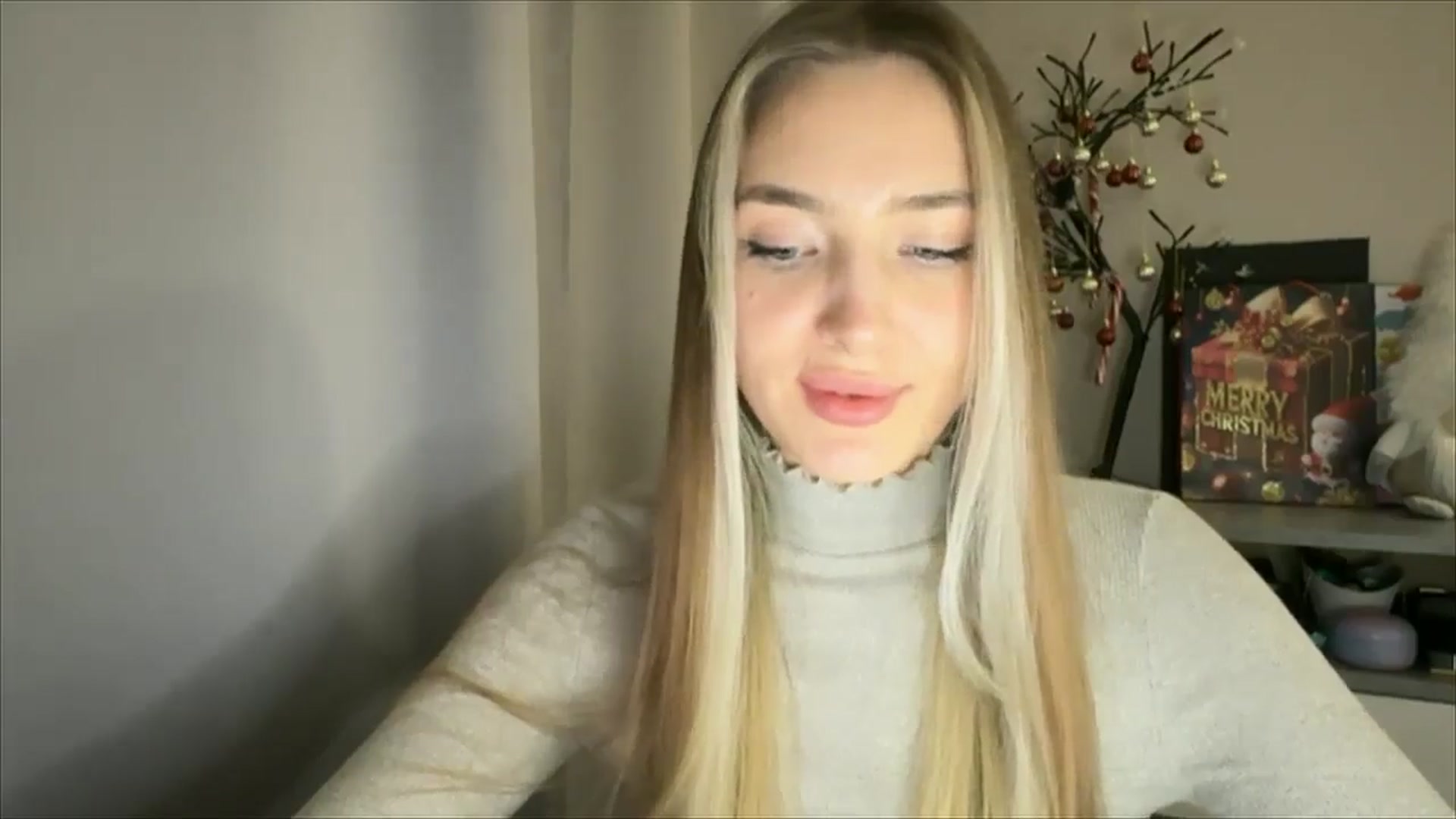 Gallery image thumbnail from My_Diana's myfreecams stream on, 12/25/2024, 23:03 image 11 of 20