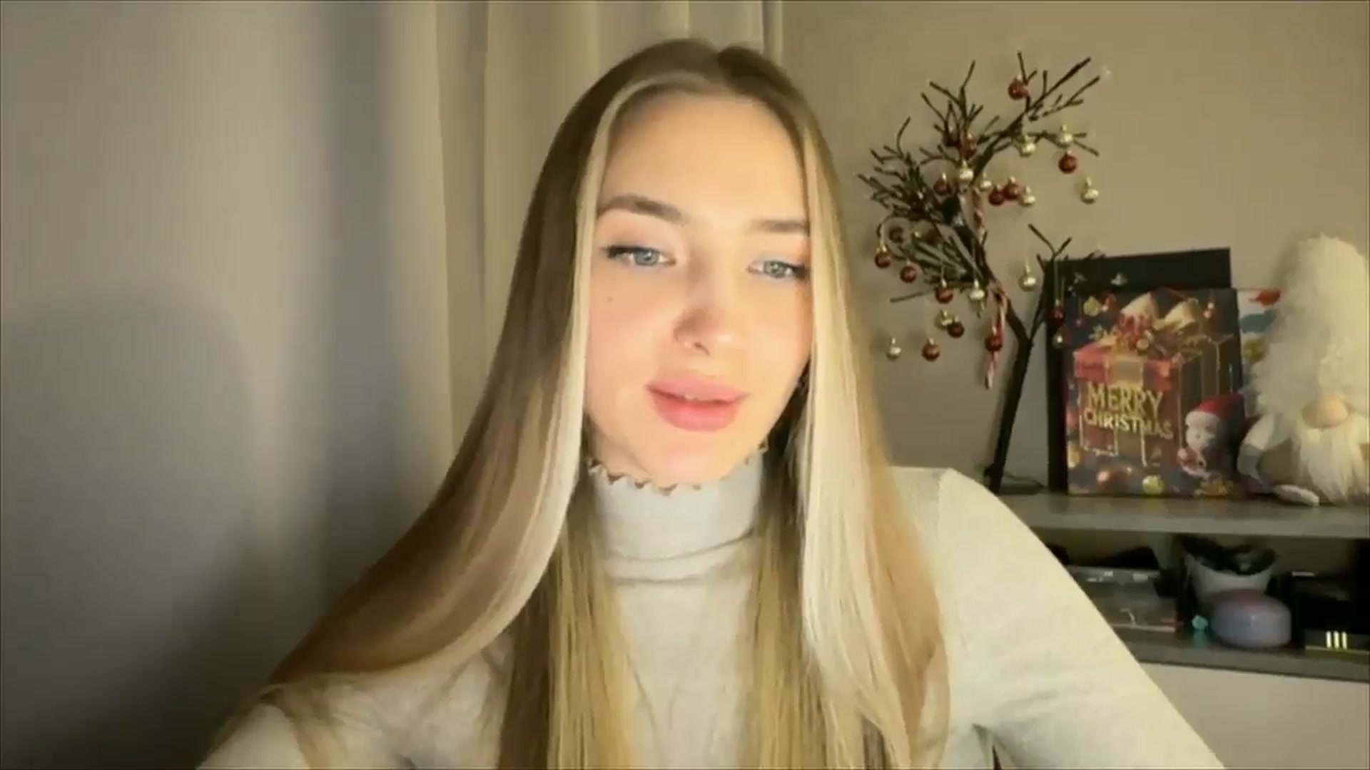 Gallery image thumbnail from My_Diana's myfreecams stream on, 12/25/2024, 23:03 image 15 of 20