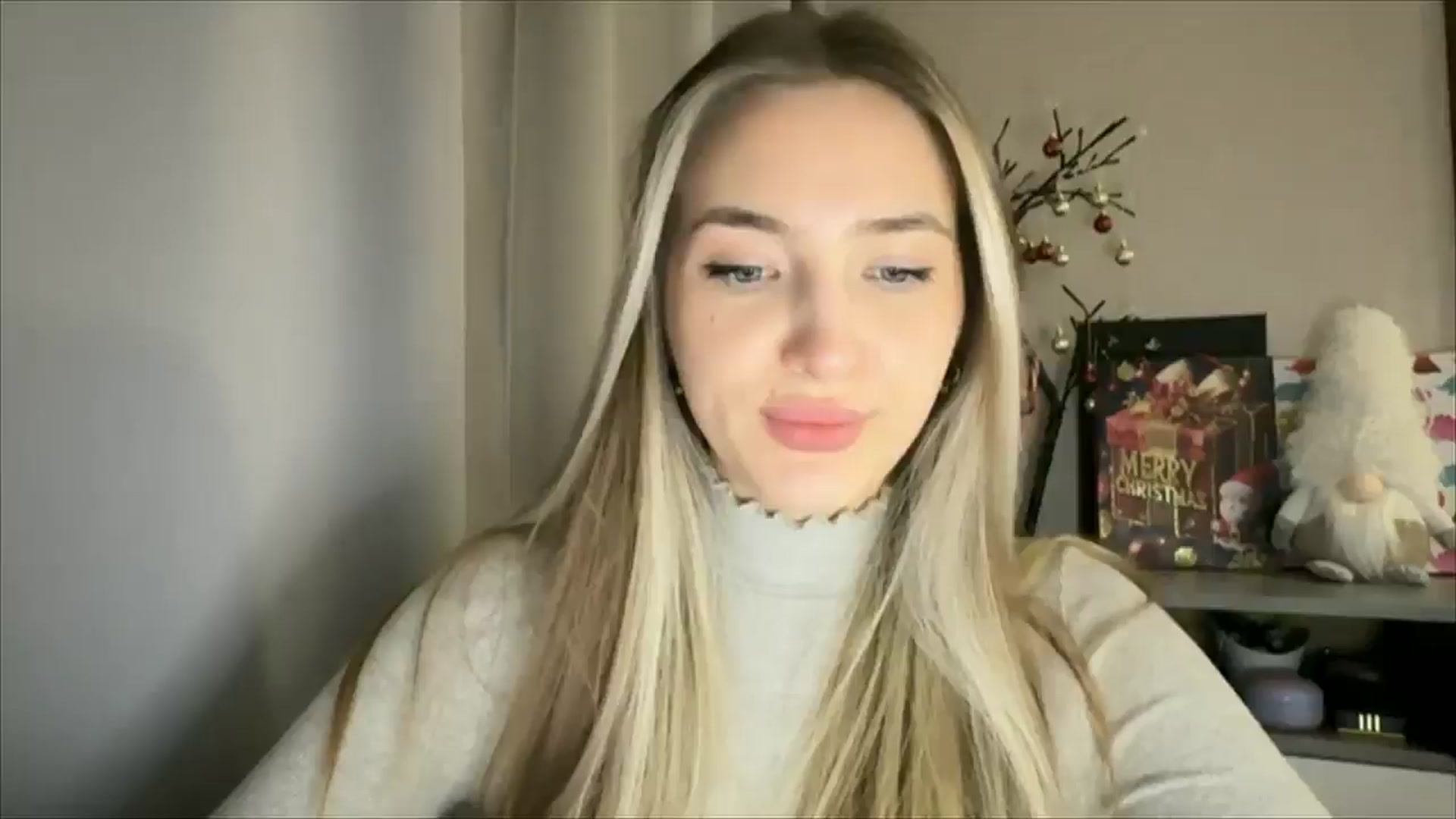 Gallery image thumbnail from My_Diana's myfreecams stream on, 12/25/2024, 23:03 image 1 of 20
