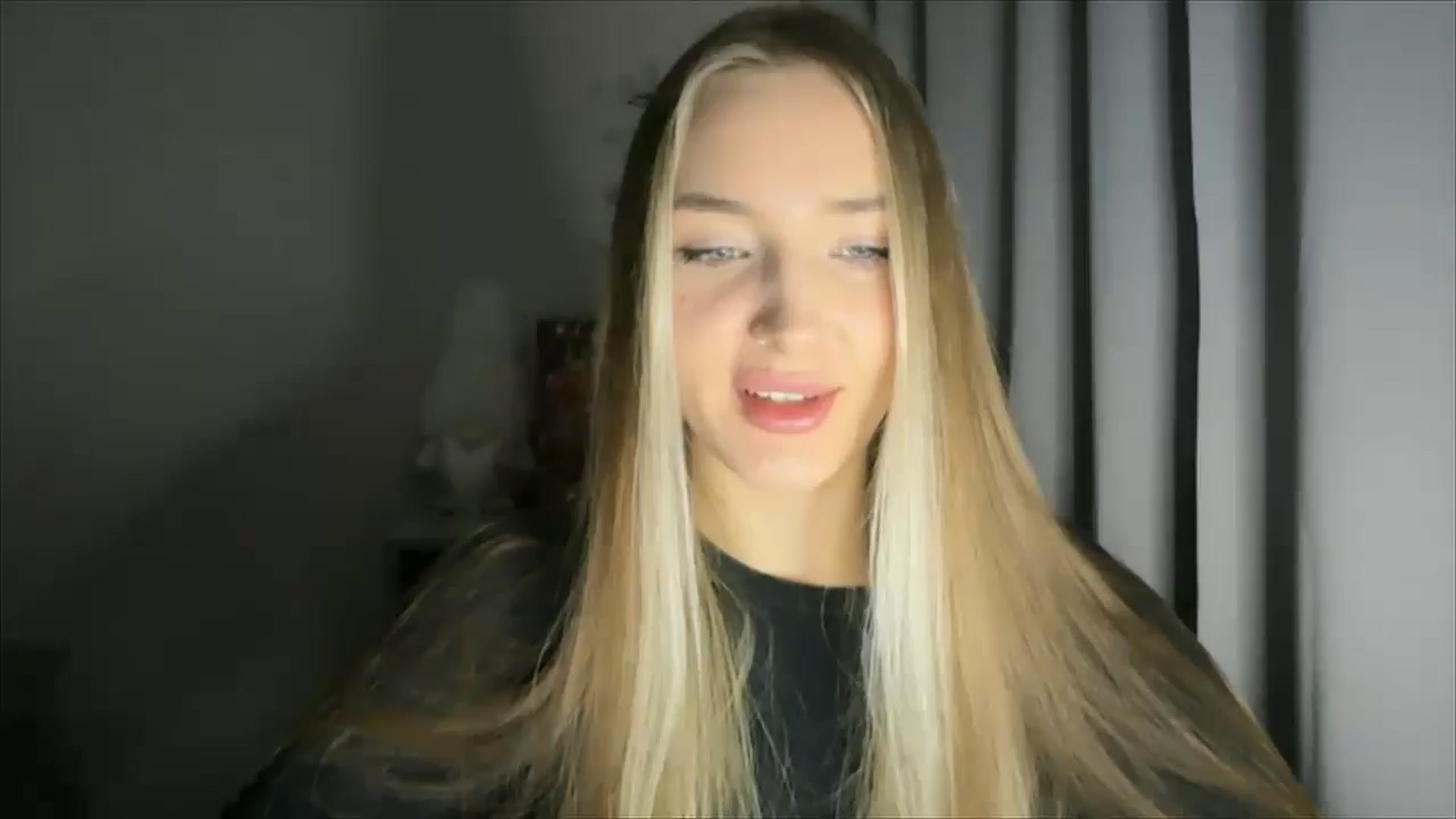 Gallery image thumbnail from My_Diana's myfreecams stream on, 12/26/2024, 15:48 image 5 of 20