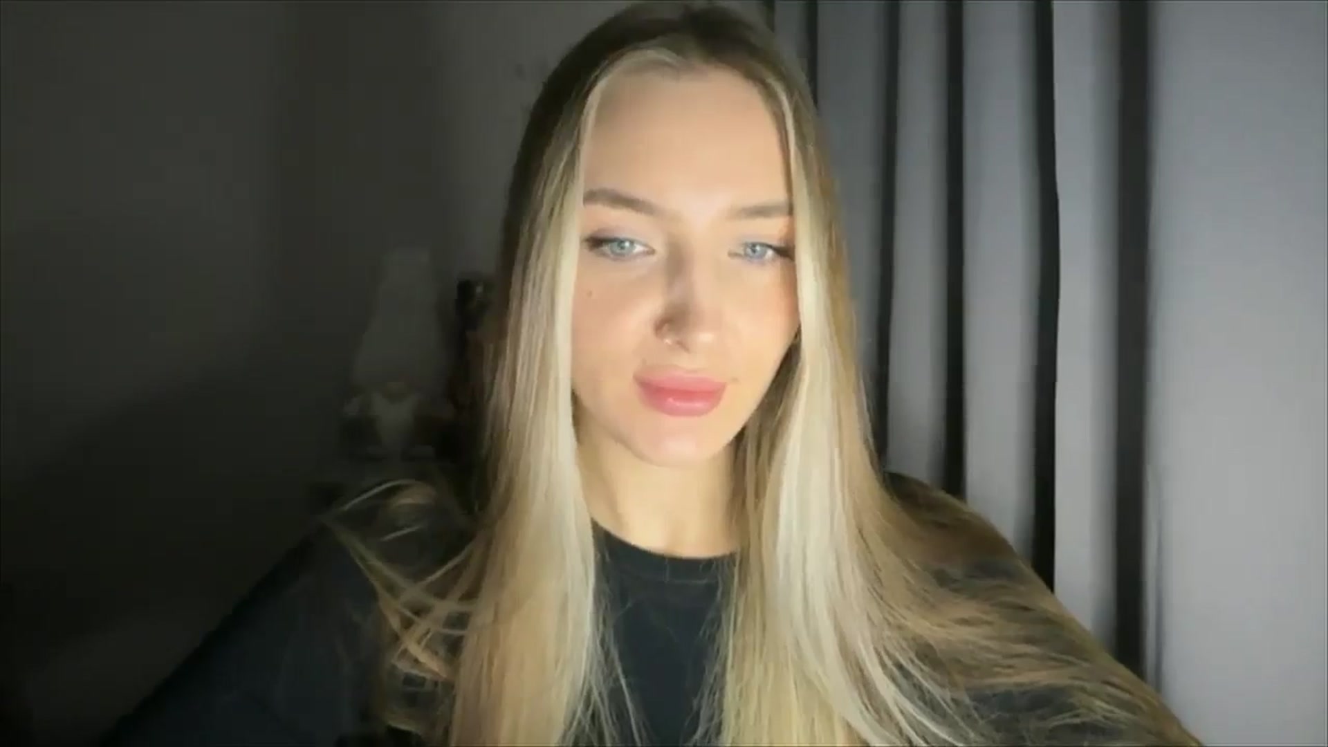 Gallery image thumbnail from My_Diana's myfreecams stream on, 12/26/2024, 15:48 image 9 of 20