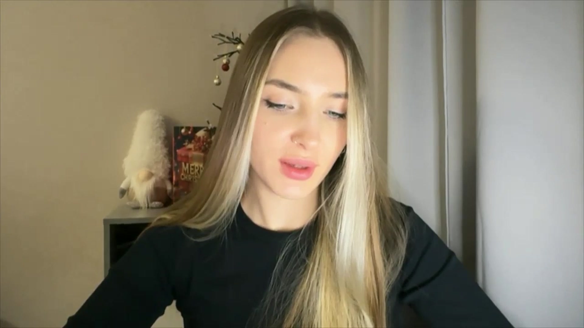 Gallery image thumbnail from My_Diana's myfreecams stream on, 12/26/2024, 16:36 image 4 of 20
