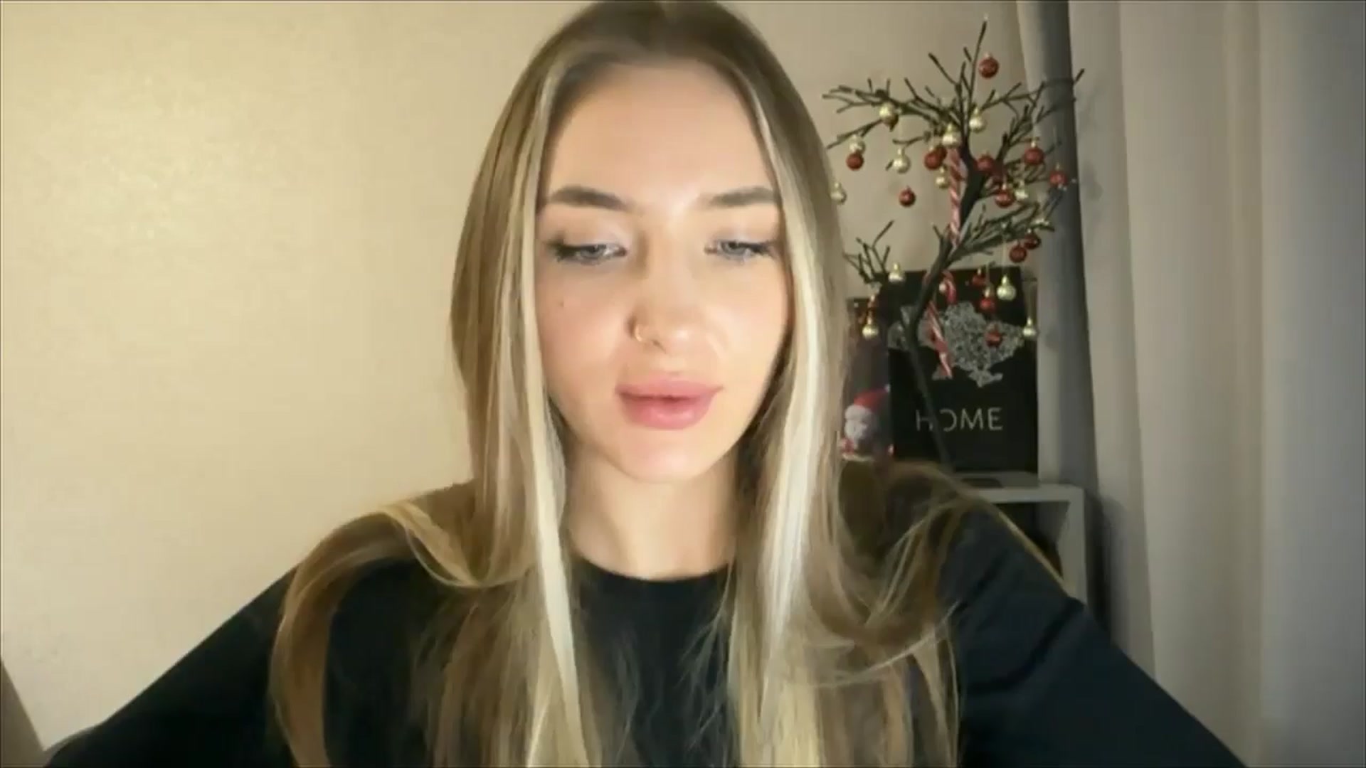 Gallery image thumbnail from My_Diana's myfreecams stream on, 12/26/2024, 22:35 image 20 of 20