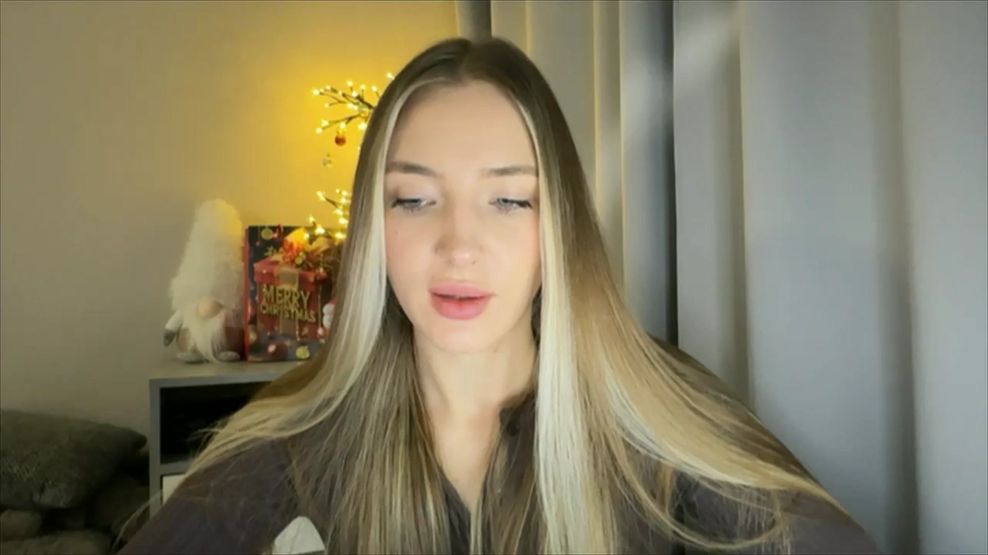 Gallery image thumbnail from My_Diana's myfreecams stream on, 12/29/2024, 17:14 image 1 of 20