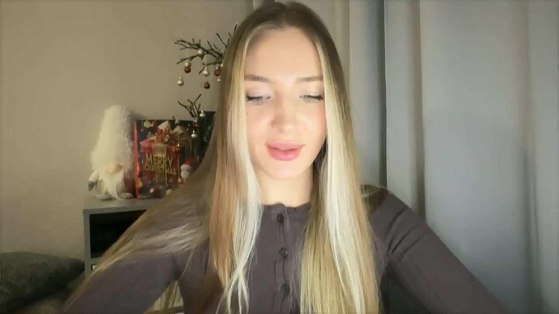 Gallery image thumbnail from My_Diana's myfreecams stream on, 12/29/2024, 17:29 image 3 of 20