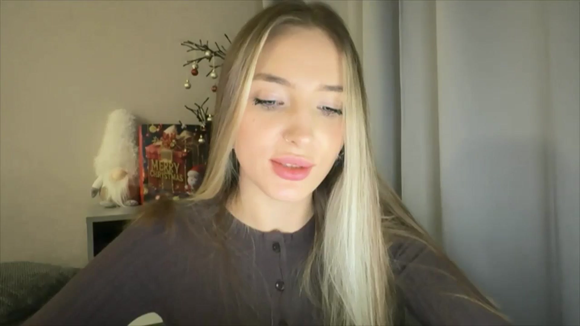 Gallery image thumbnail from My_Diana's myfreecams stream on, 12/29/2024, 17:29 image 14 of 20