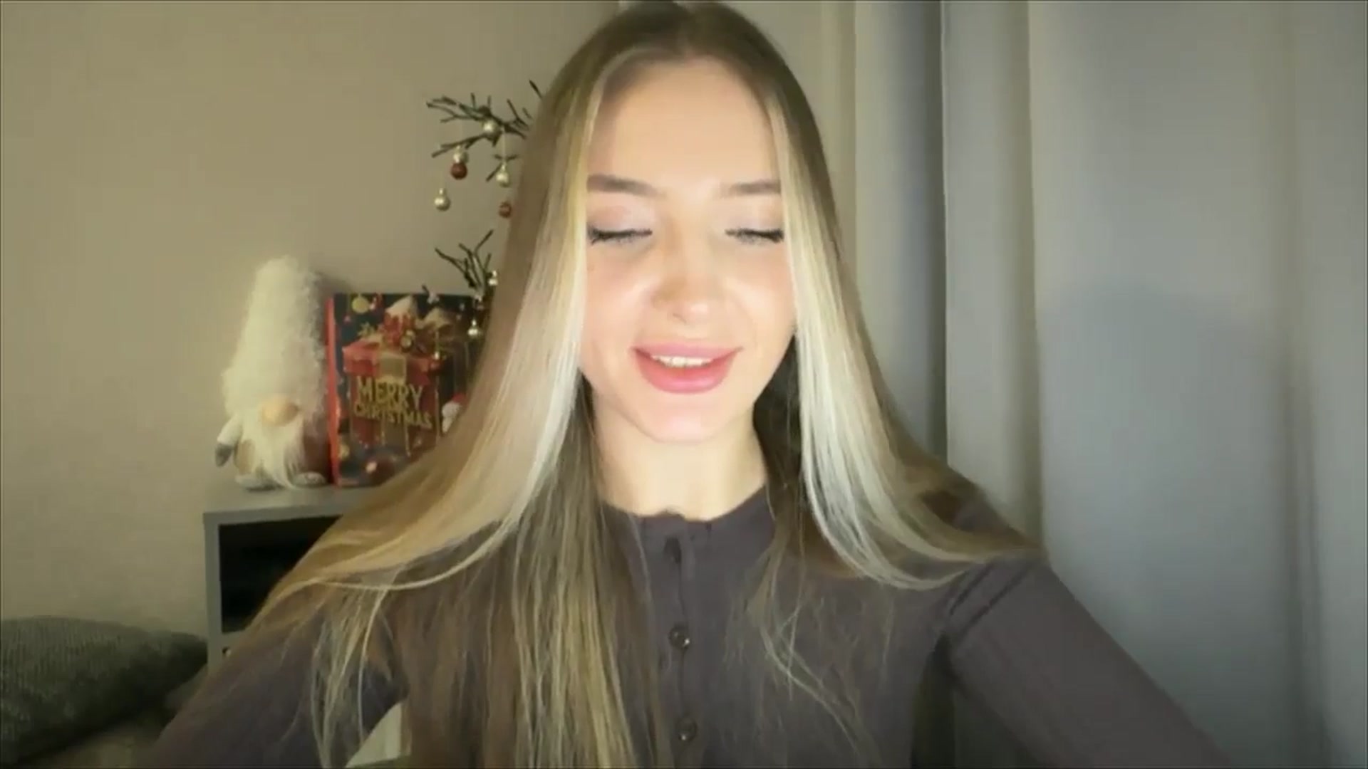 Gallery image thumbnail from My_Diana's myfreecams stream on, 12/29/2024, 17:29 image 11 of 20