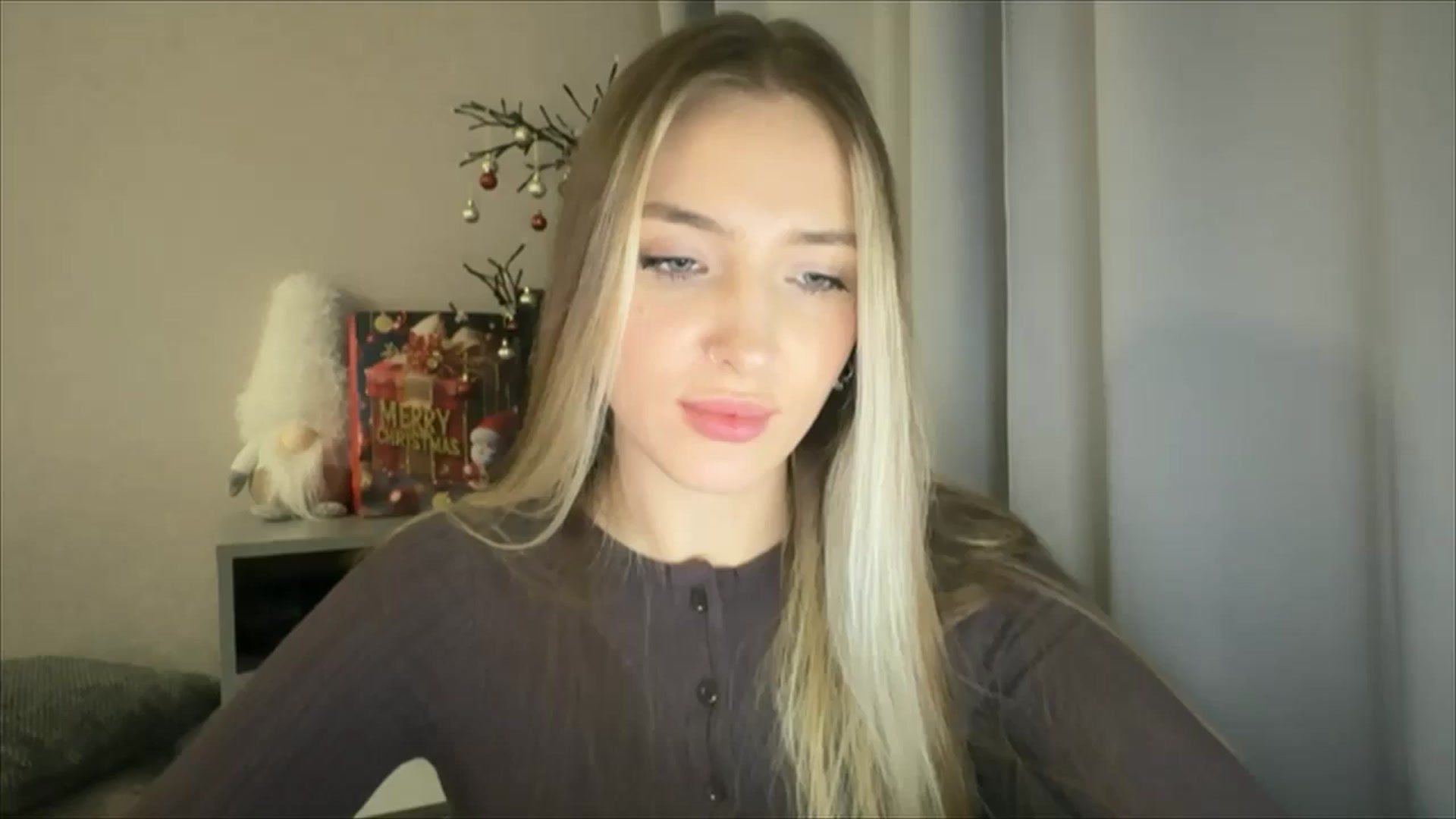 Gallery image thumbnail from My_Diana's myfreecams stream on, 12/29/2024, 17:29 image 20 of 20