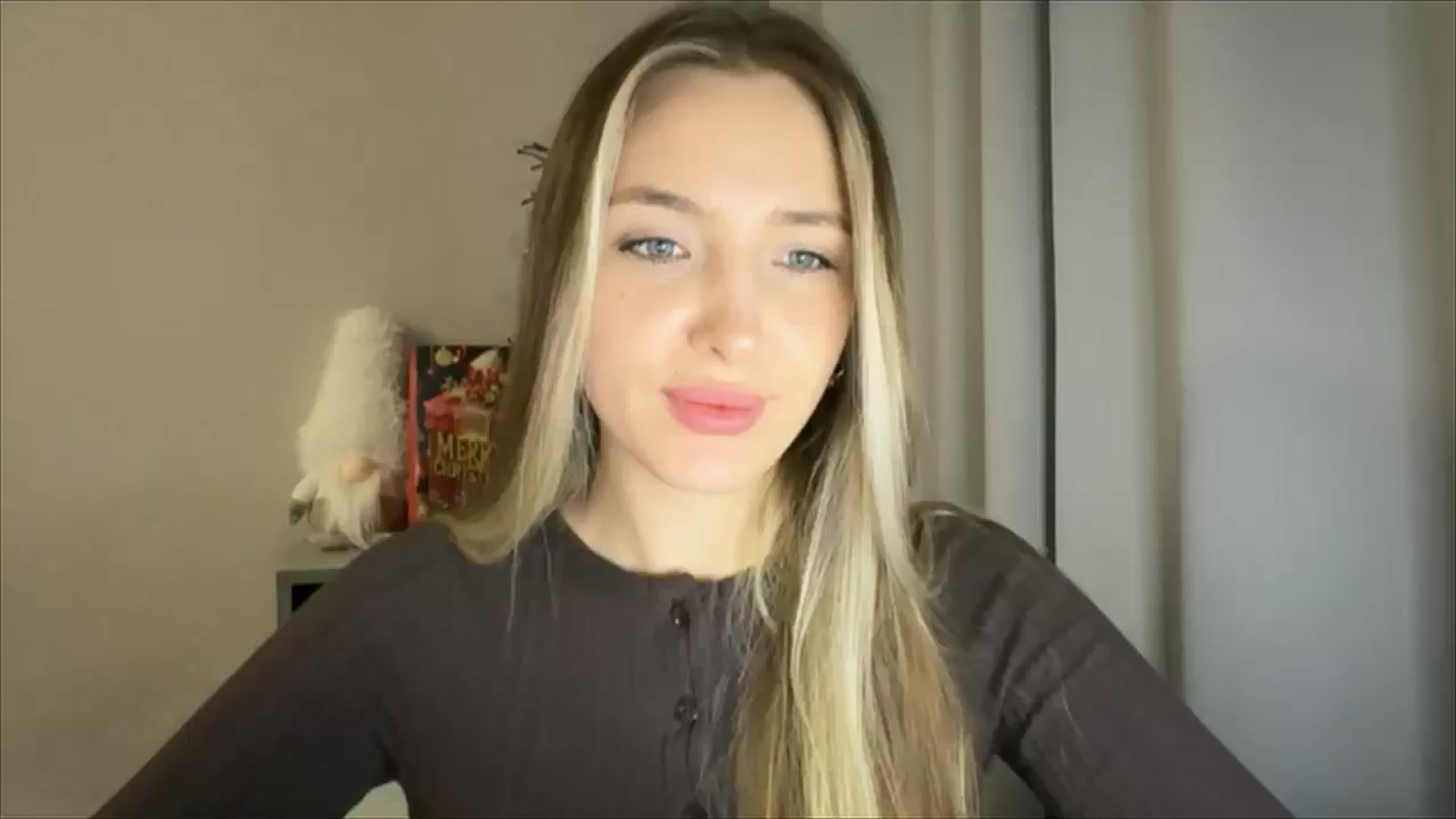 Gallery image thumbnail from My_Diana's myfreecams stream on, 12/29/2024, 21:37 image 11 of 20