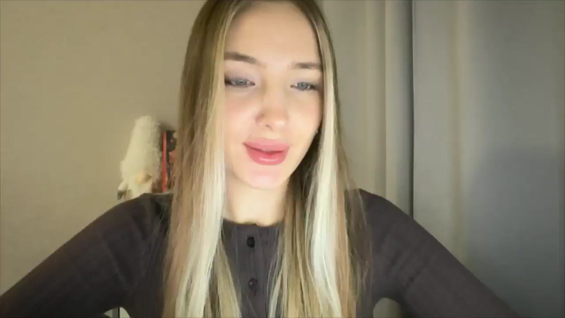 Gallery image thumbnail from My_Diana's myfreecams stream on, 12/29/2024, 22:19 image 1 of 20