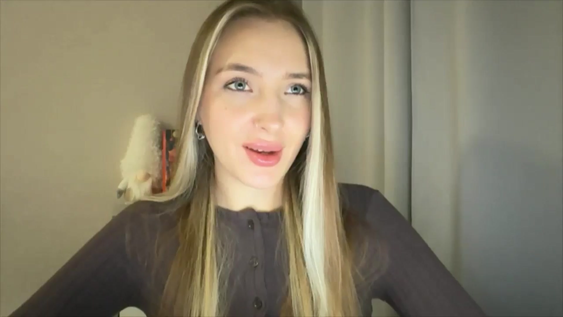 Gallery image thumbnail from My_Diana's myfreecams stream on, 12/29/2024, 22:19 image 15 of 20