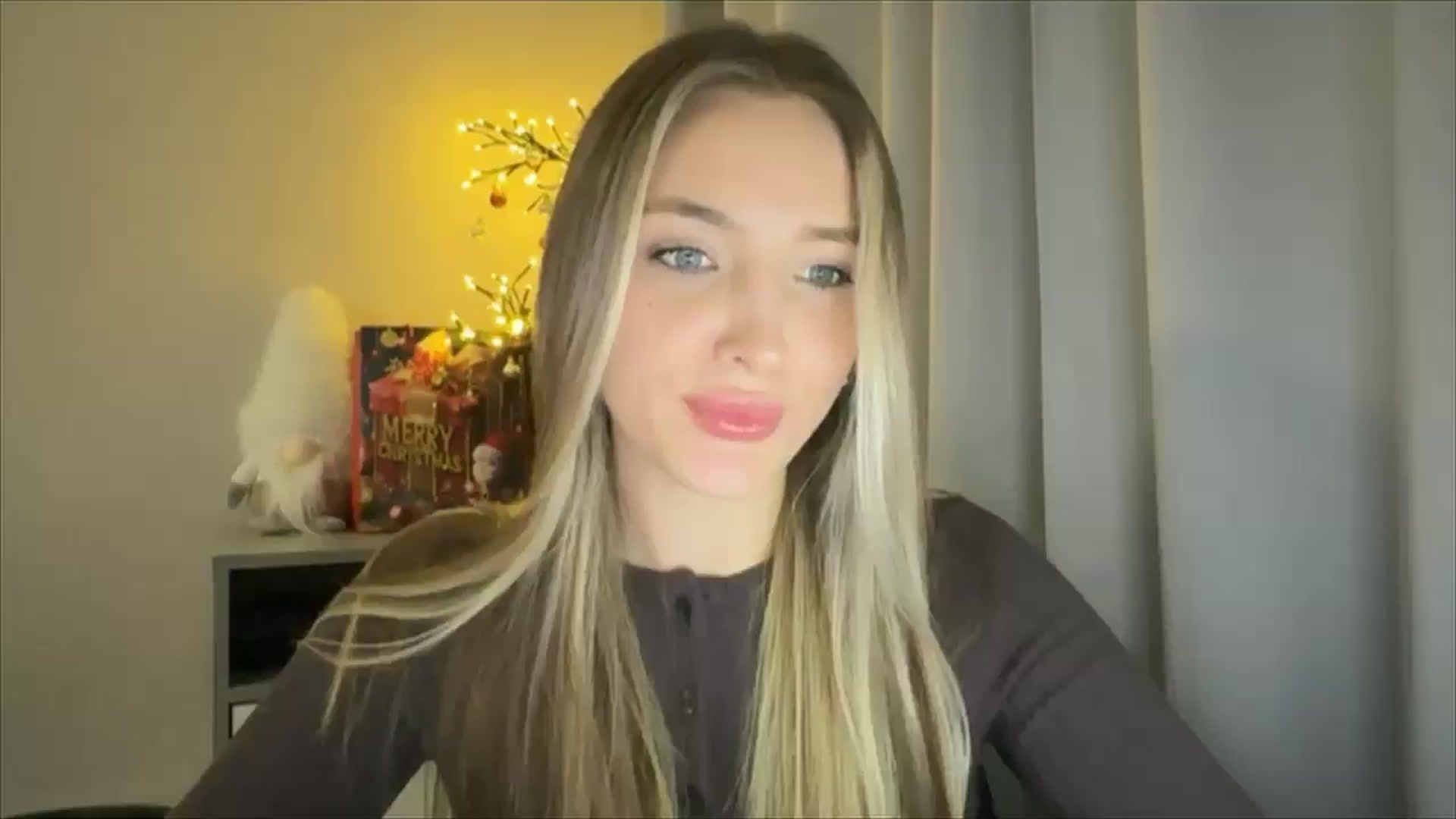 Gallery image thumbnail from My_Diana's myfreecams stream on, 12/29/2024, 23:03 image 3 of 20