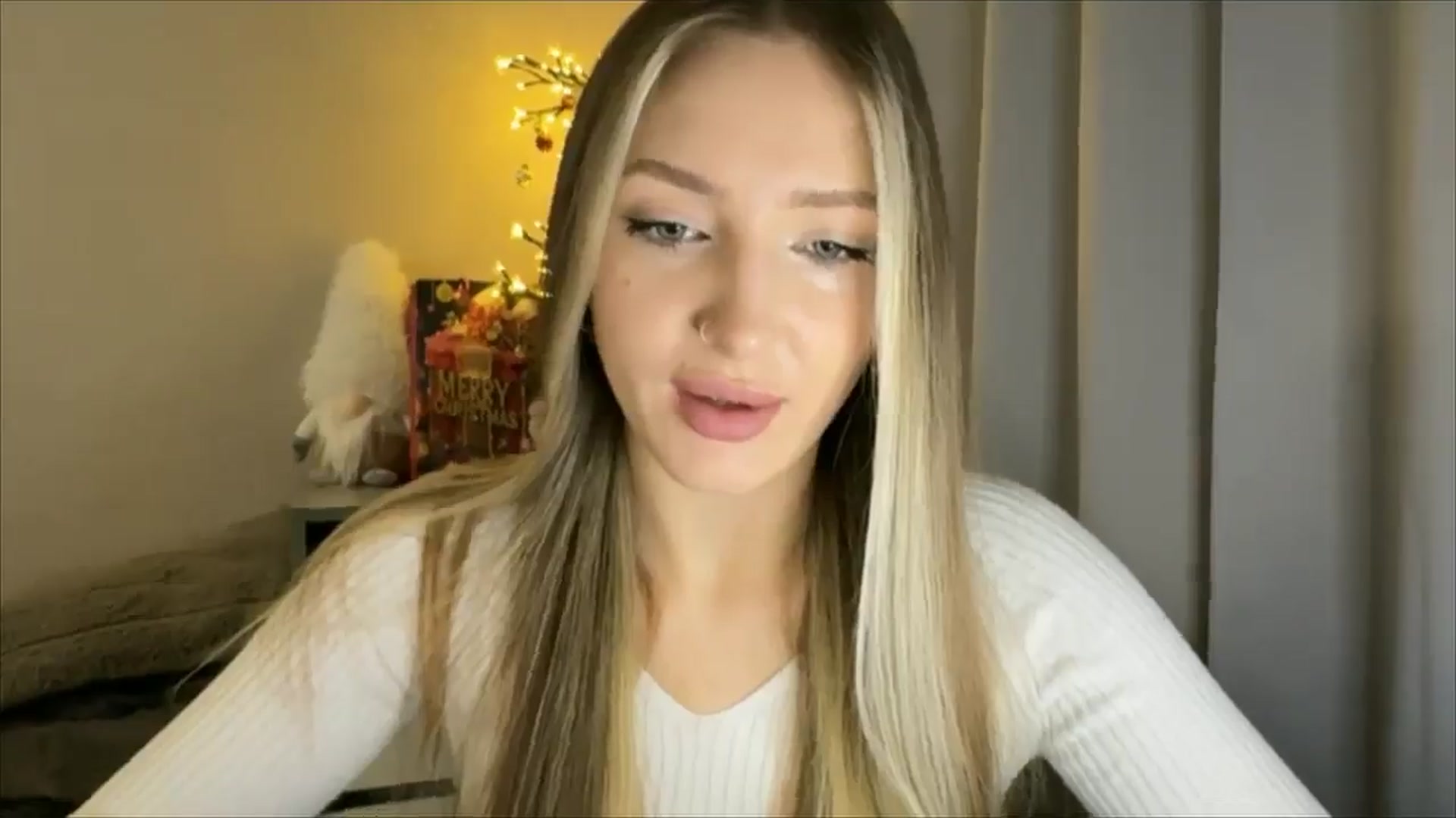 Gallery image thumbnail from My_Diana's myfreecams stream on, 12/30/2024, 15:34 image 19 of 20