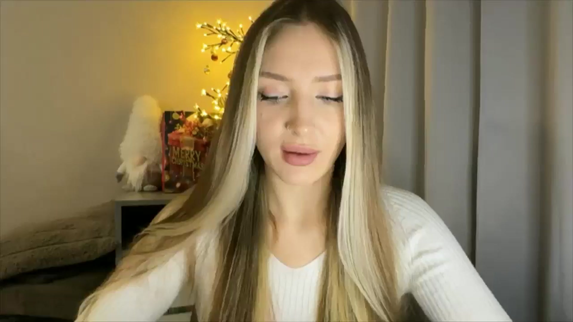 Gallery image thumbnail from My_Diana's myfreecams stream on, 12/30/2024, 15:34 image 16 of 20