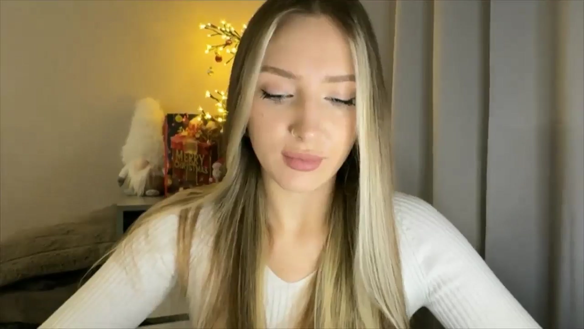 Gallery image thumbnail from My_Diana's myfreecams stream on, 12/30/2024, 15:34 image 20 of 20