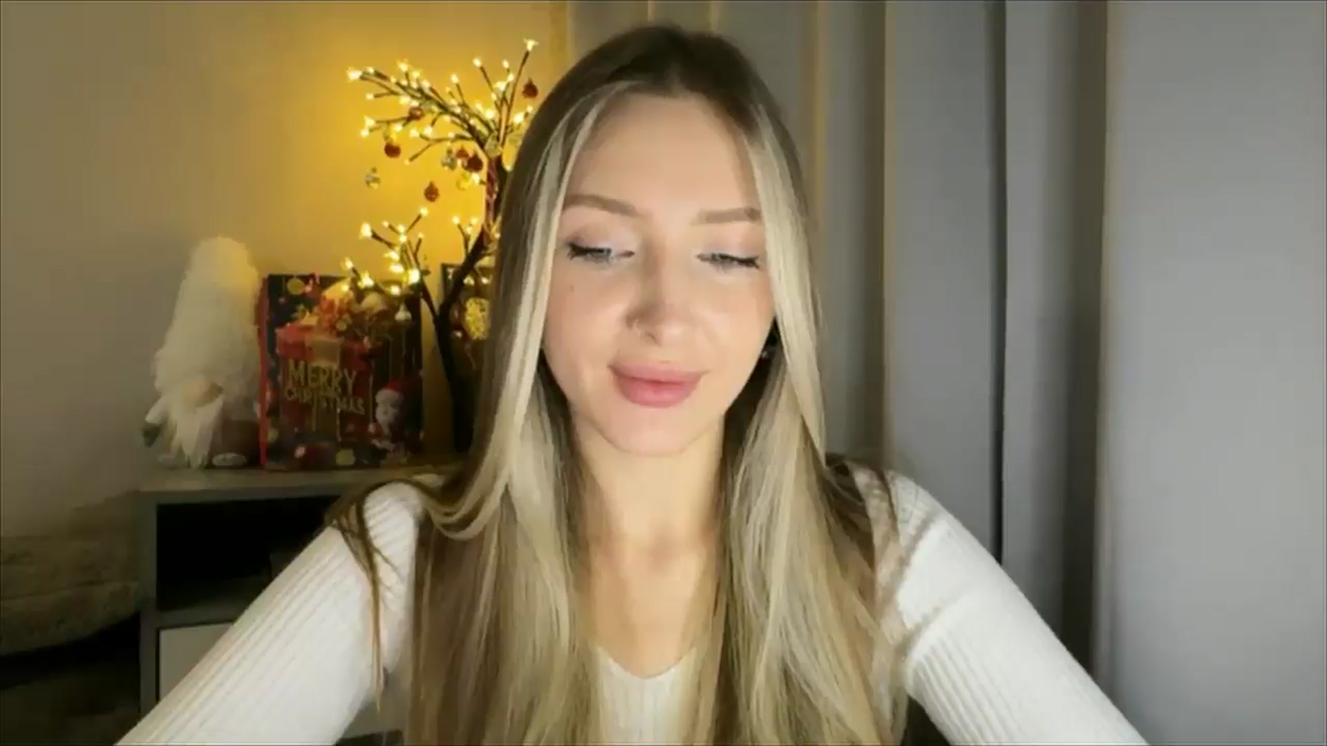 Gallery image thumbnail from My_Diana's myfreecams stream on, 12/30/2024, 17:02 image 14 of 20