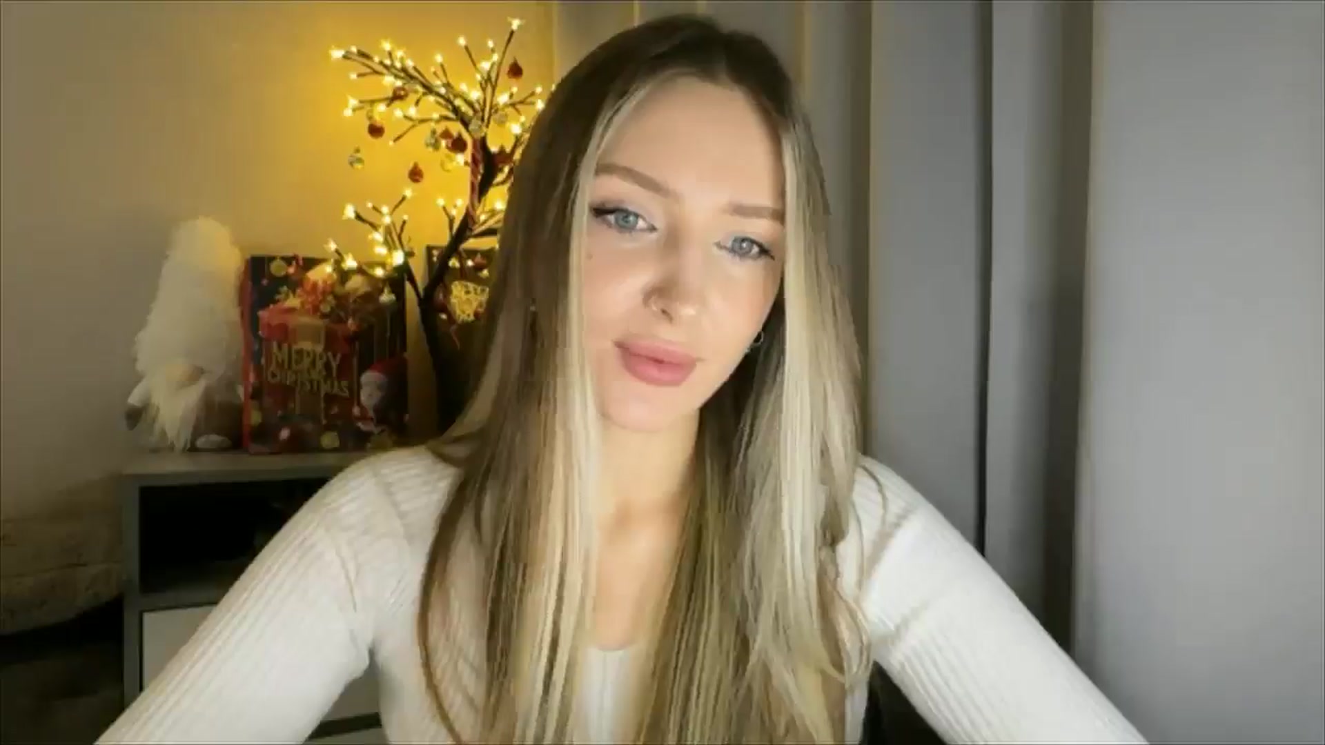 Gallery image thumbnail from My_Diana's myfreecams stream on, 12/30/2024, 17:02 image 19 of 20
